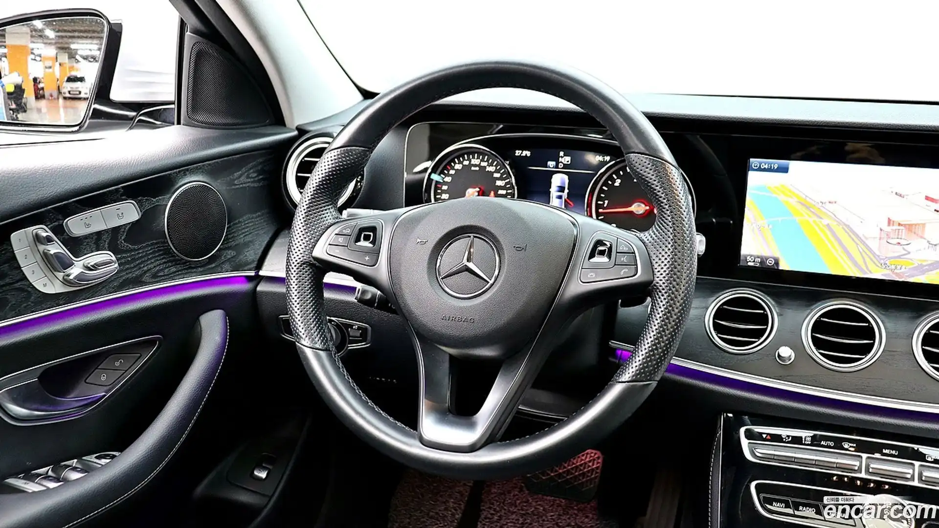 E-Class Mercedes-Benz 2017.4-OPTION-019