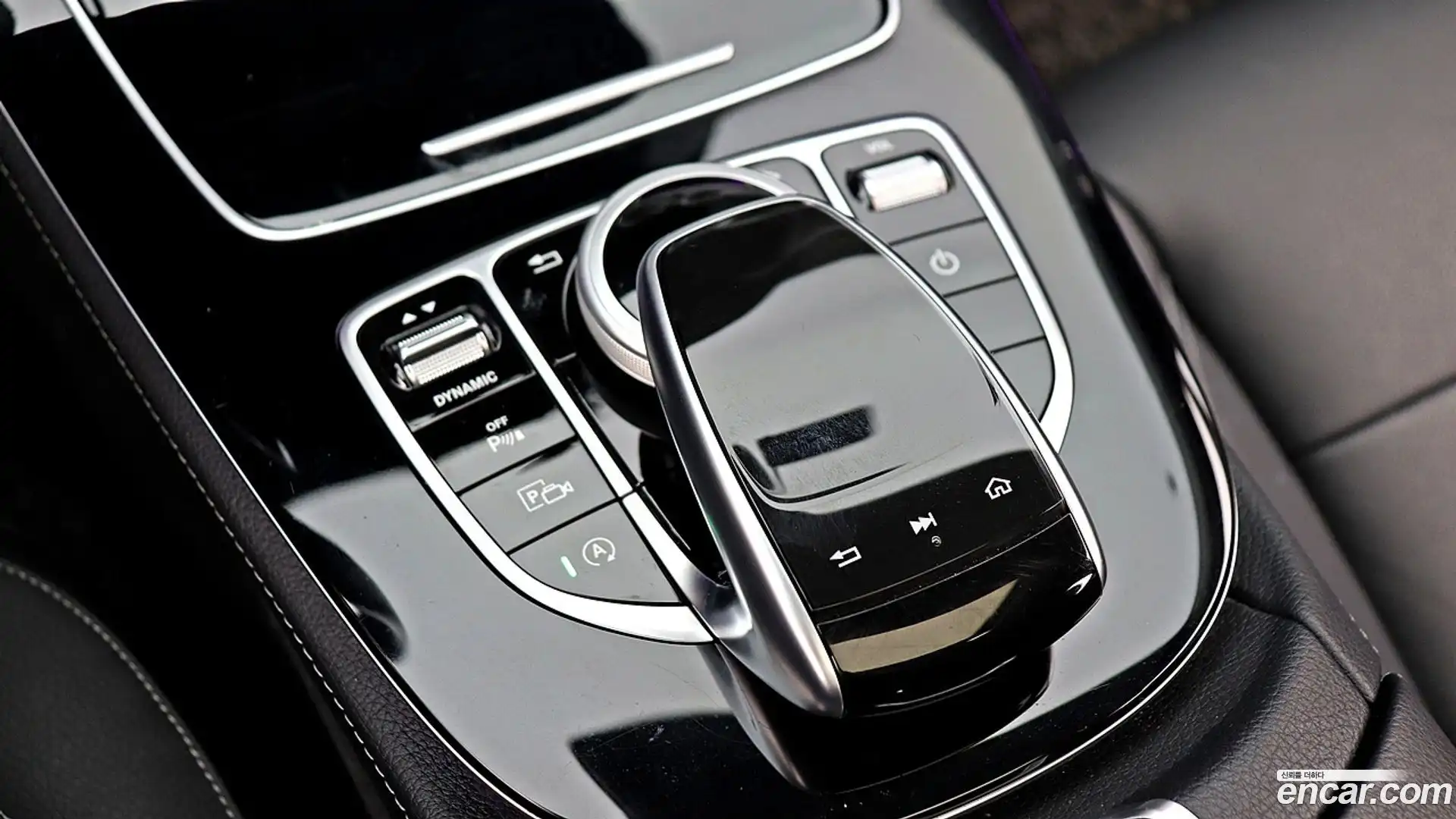 E-Class Mercedes-Benz 2017.4-OPTION-021