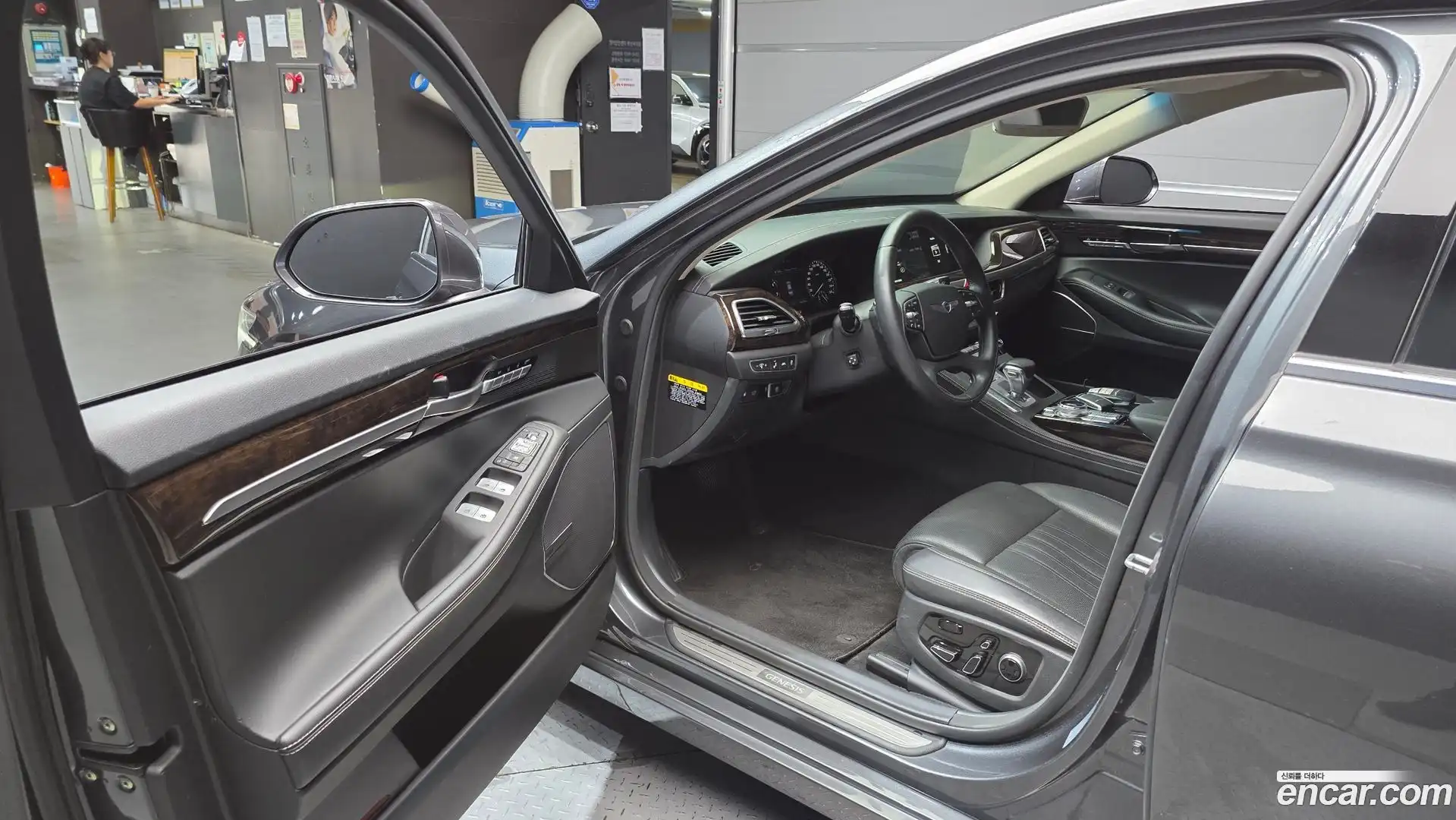 G90 Genesis 2019.4-INNER-010