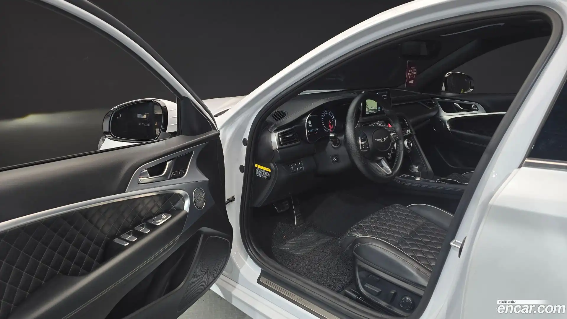 G70 Genesis 2018.2-INNER-010