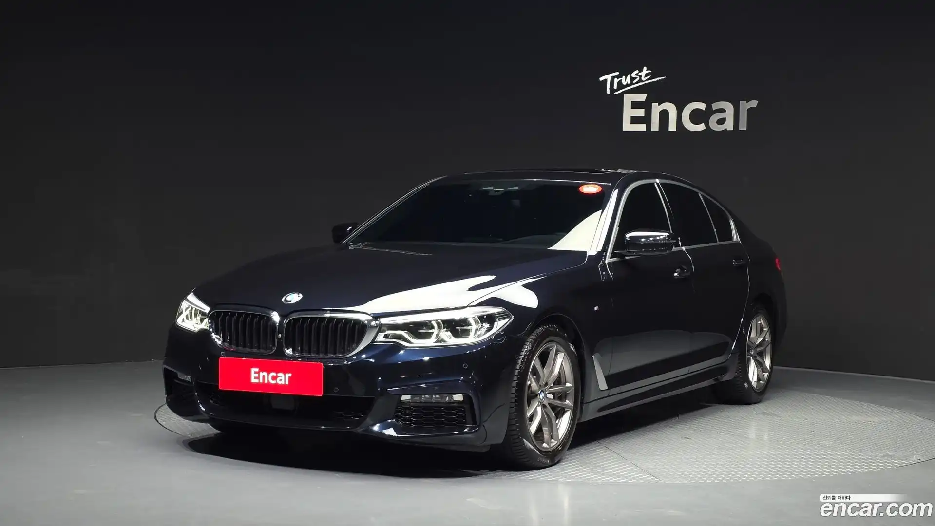 5-Series BMW 2018.1-OUTER-001