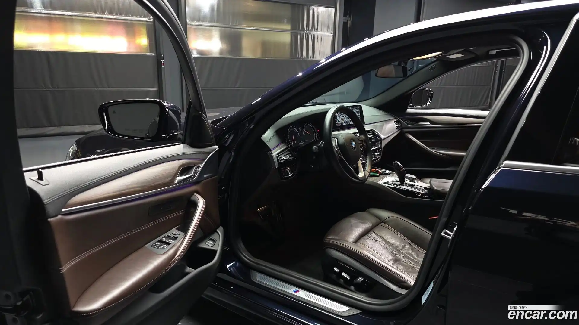 5-Series BMW 2018.1-INNER-010