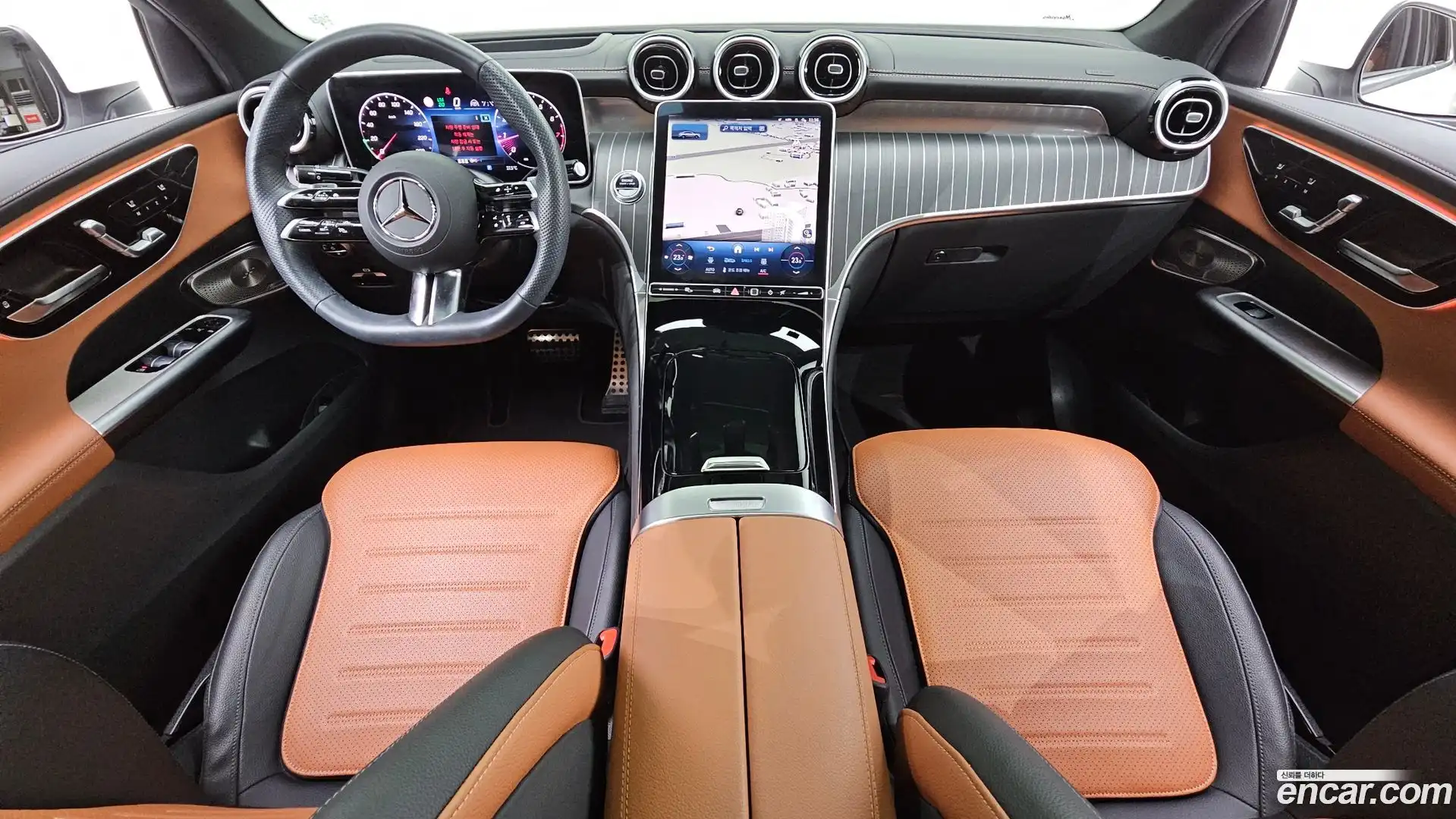 GLC-Class Mercedes-Benz 2024.7-INNER-007