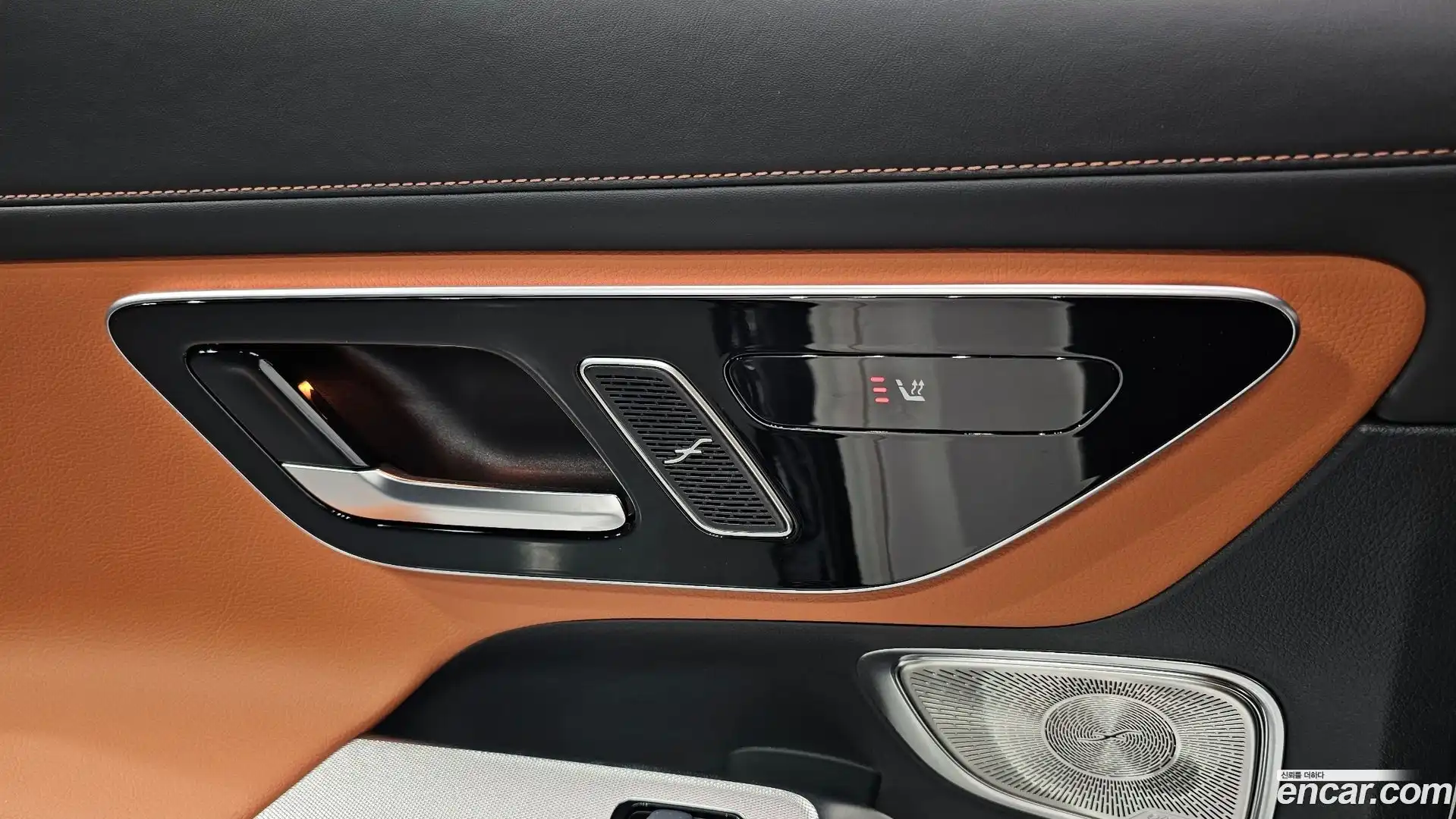 GLC-Class Mercedes-Benz 2024.7-OPTION-024