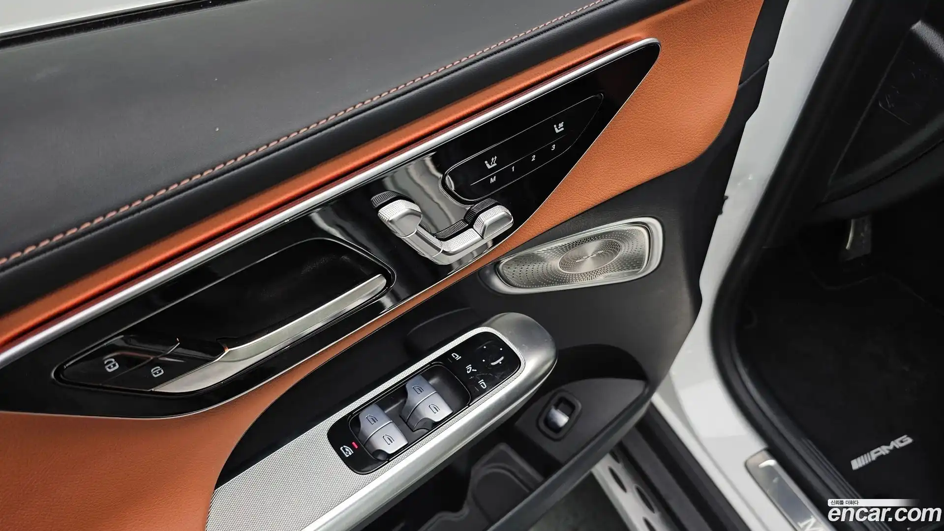 GLC-Class Mercedes-Benz 2024.7-OPTION-040