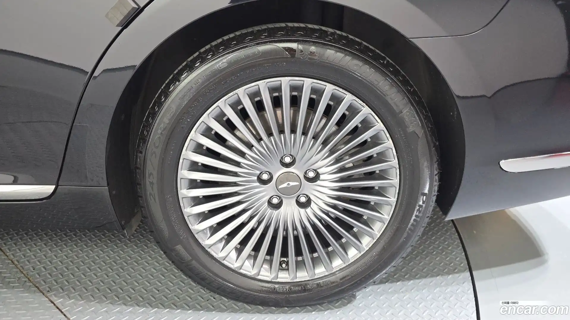G90 Genesis 2020.0-OUTER-031