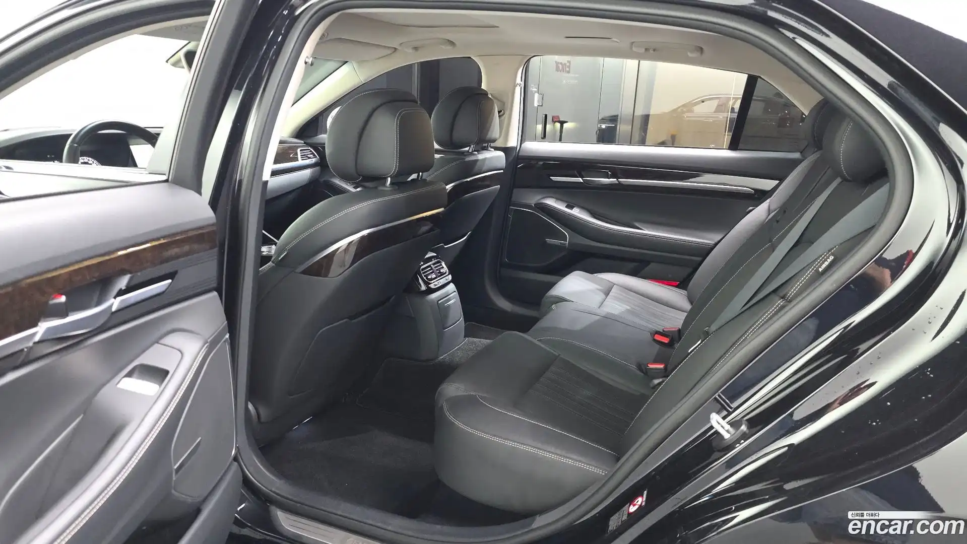 G90 Genesis 2020.0-INNER-036