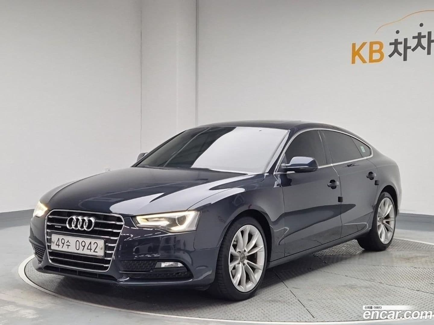 Main__Slider__Photo:A5 Audi 2015.10-0