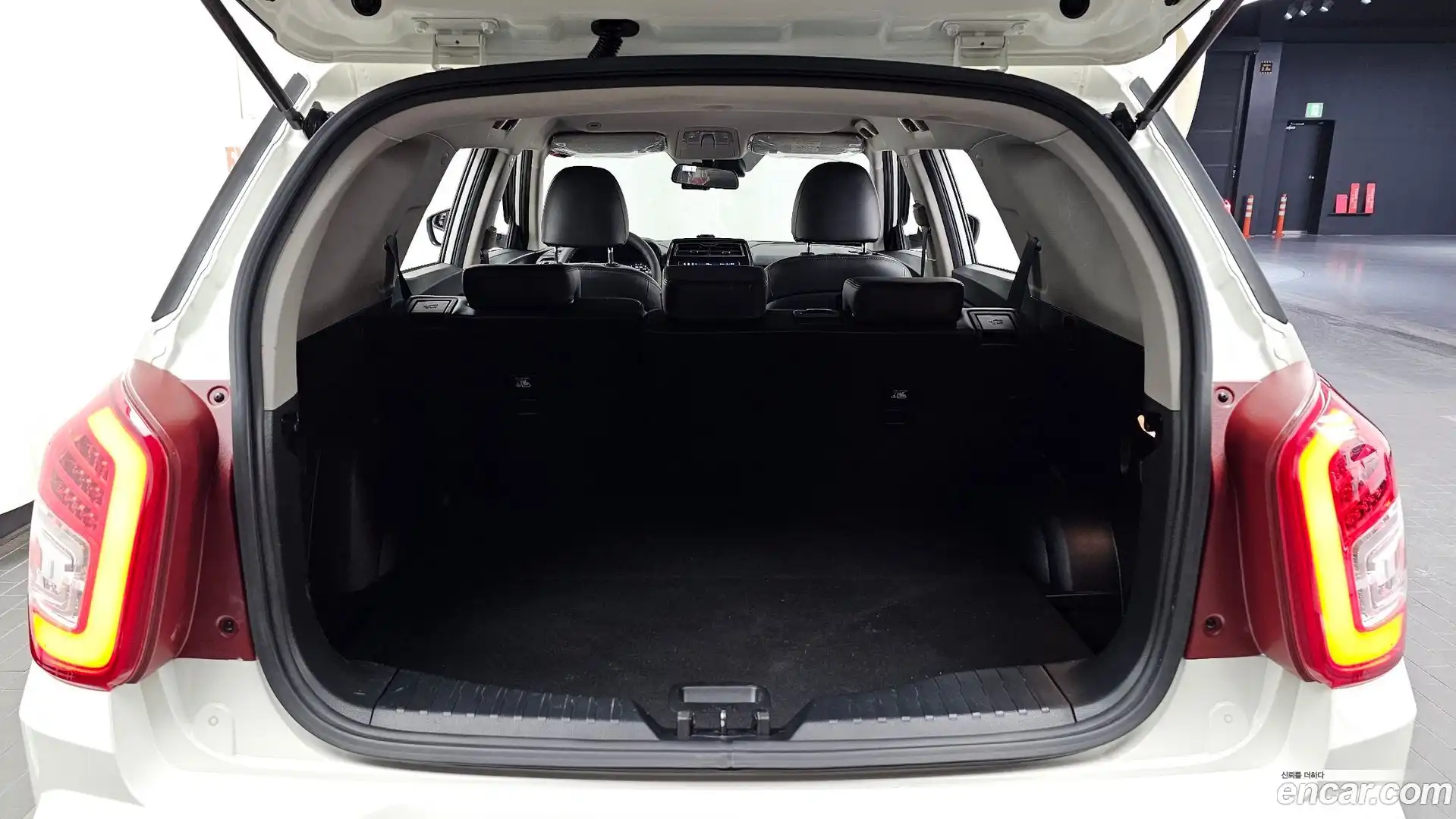 TIBOLI KG Mobility 2022.5-OPTION-024