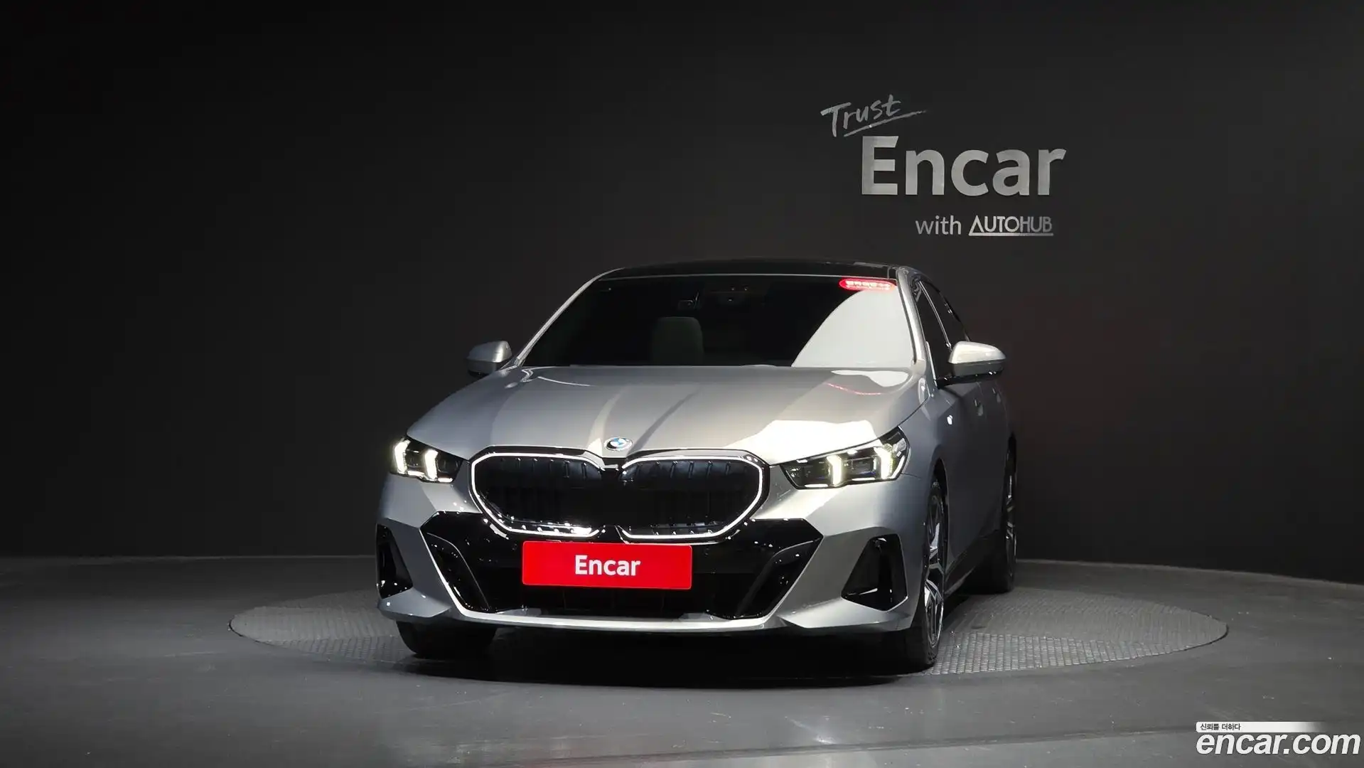 5-Series BMW 2025.4-OUTER-003