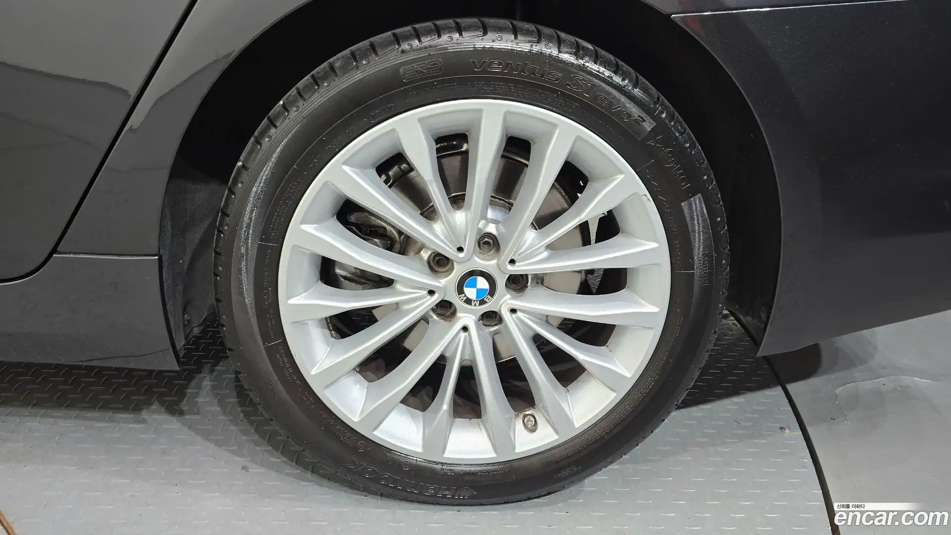 5-Series BMW 2020.0-OUTER-031