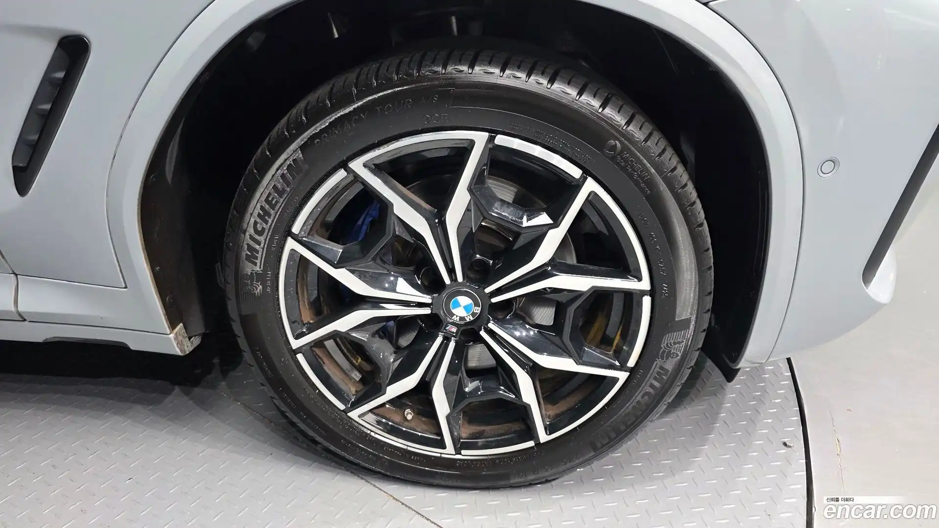 X4 BMW 2022.11-OUTER-005