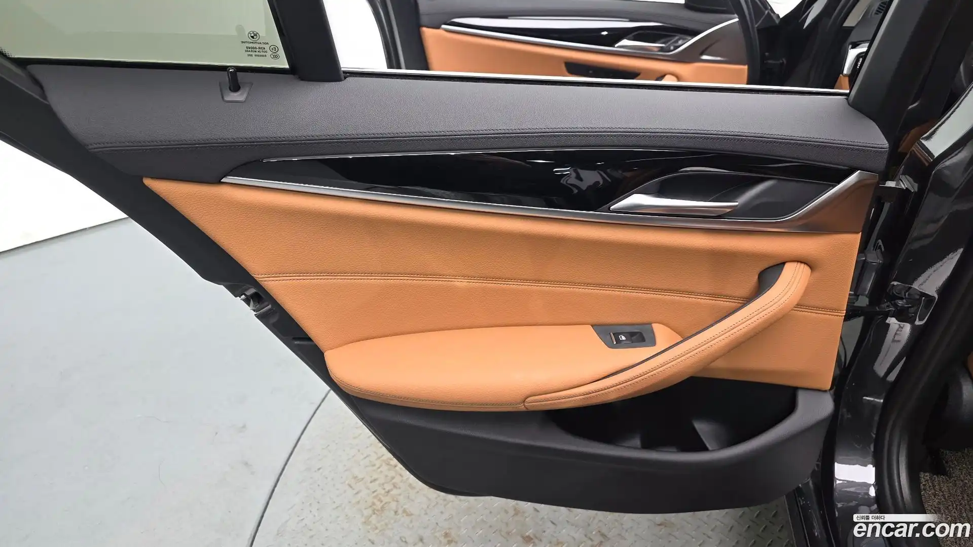 5-Series BMW 2018.6-INNER-035