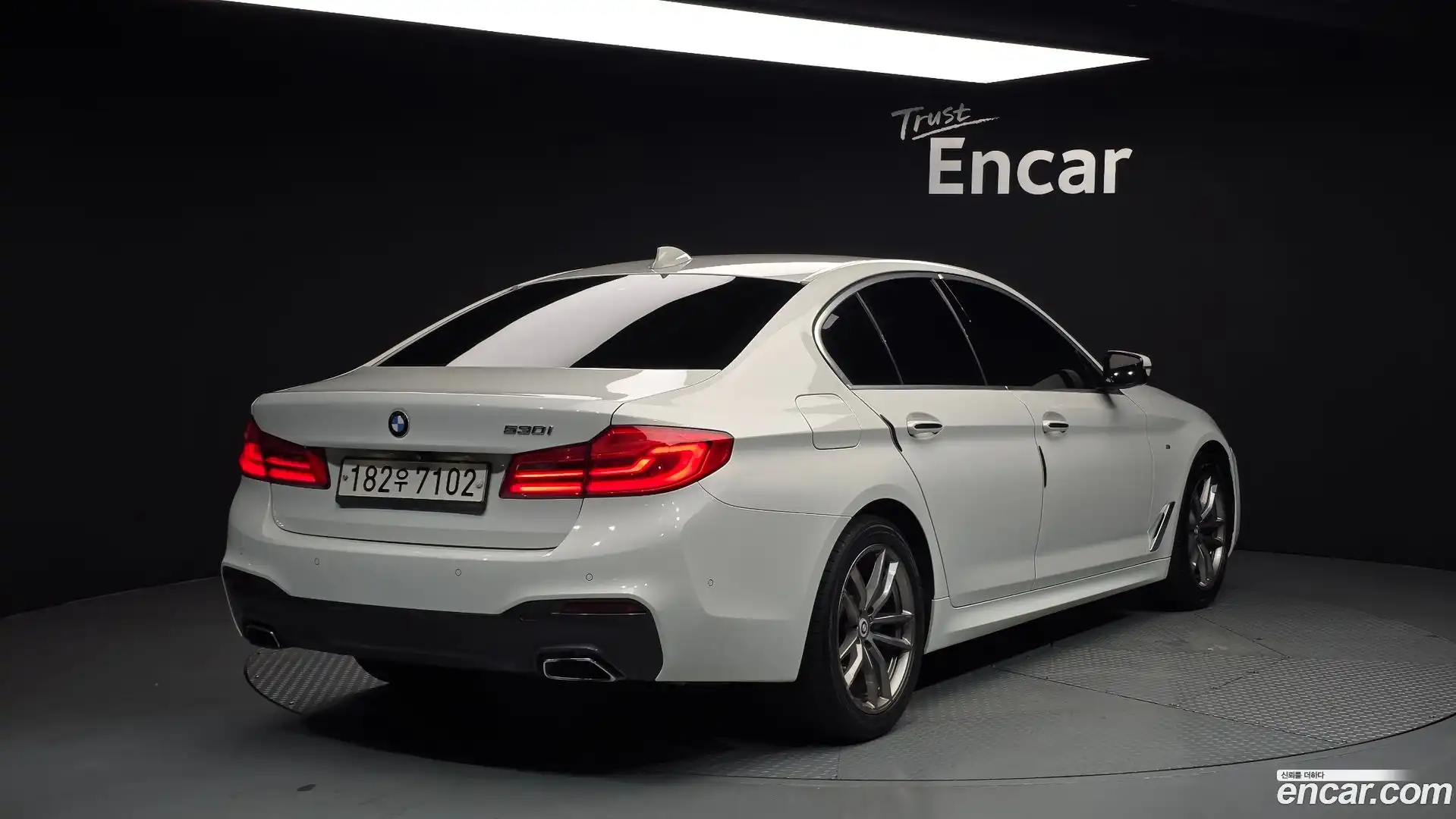 5-Series BMW 2018.0-OUTER-002