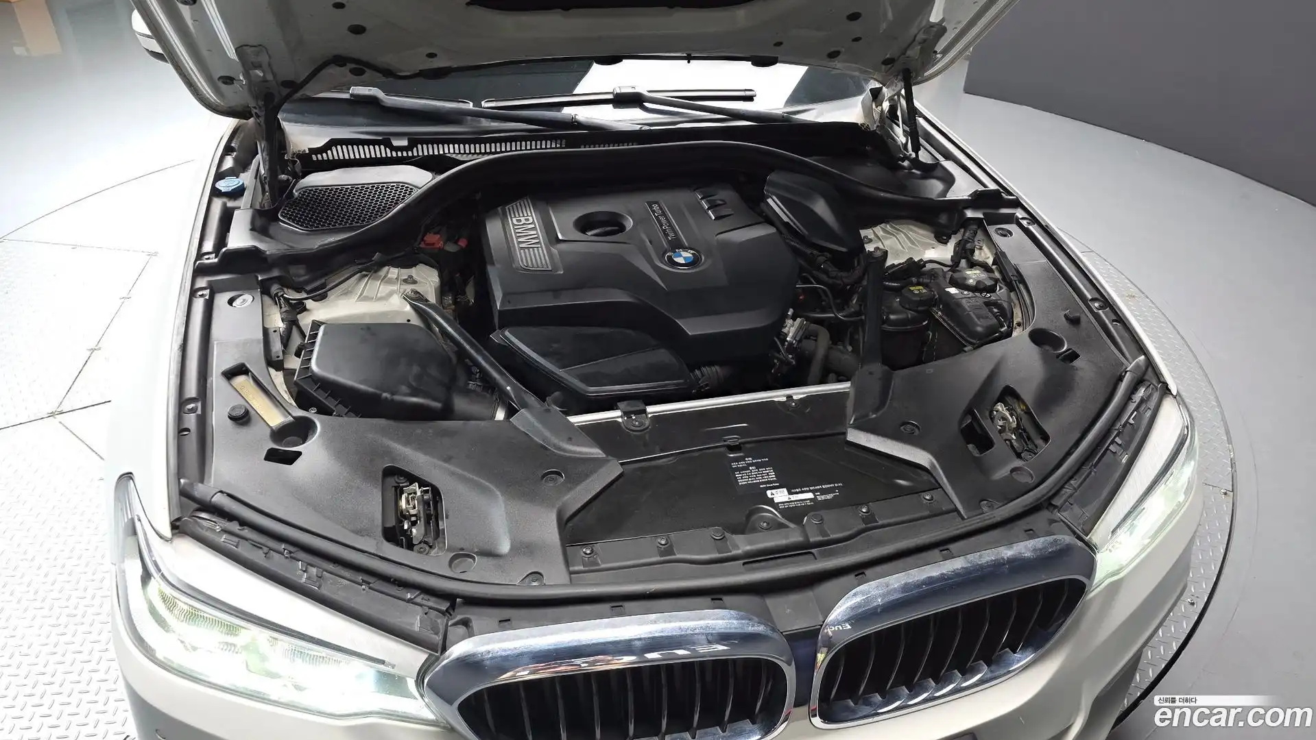 5-Series BMW 2018.0-OUTER-006
