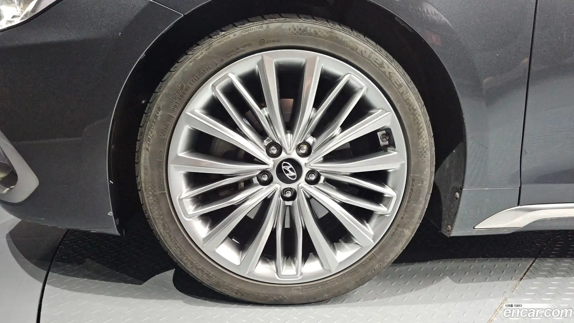Grandeur Hyundai 2017.5-OUTER-005