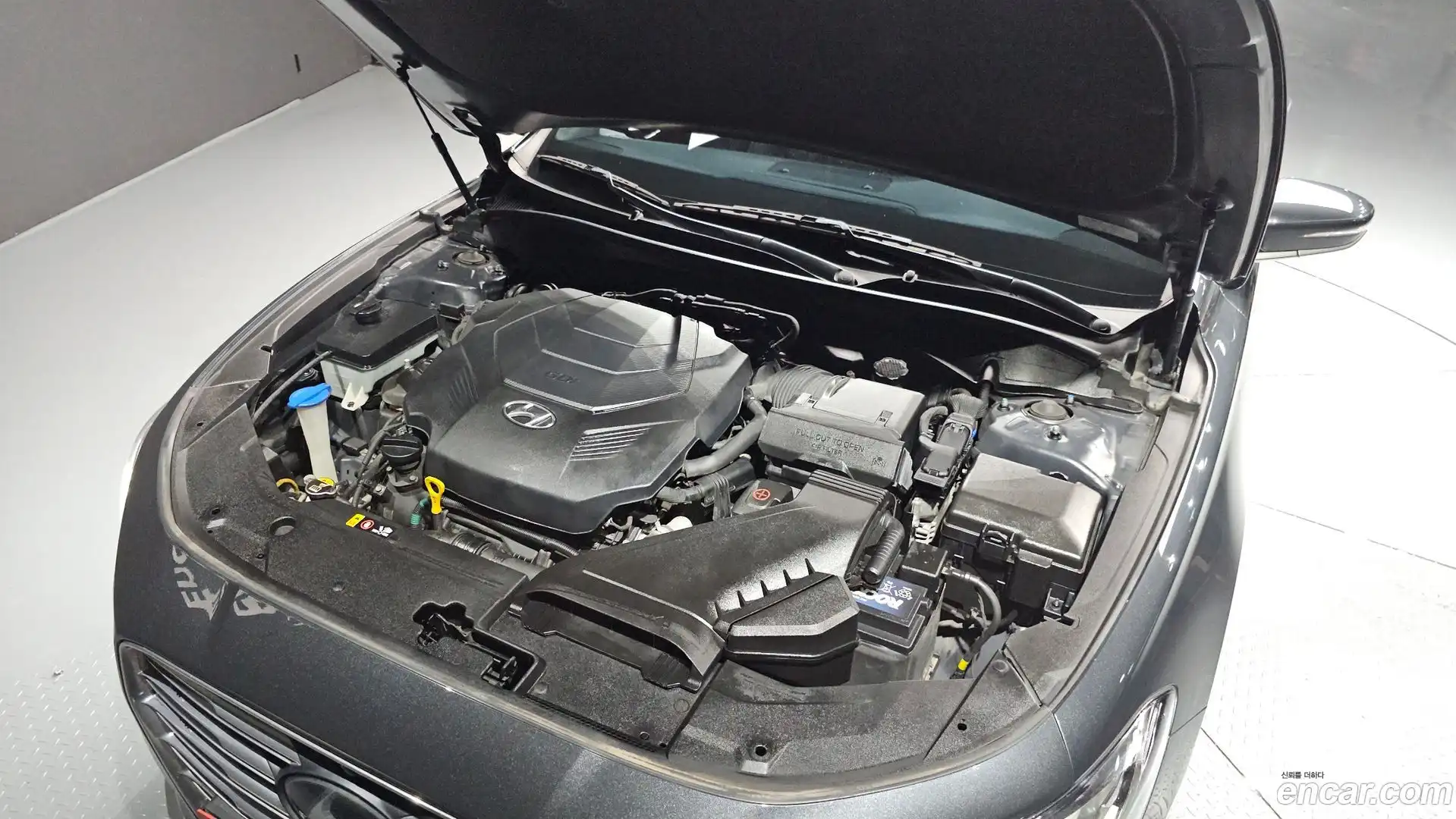 Grandeur Hyundai 2017.5-OUTER-006