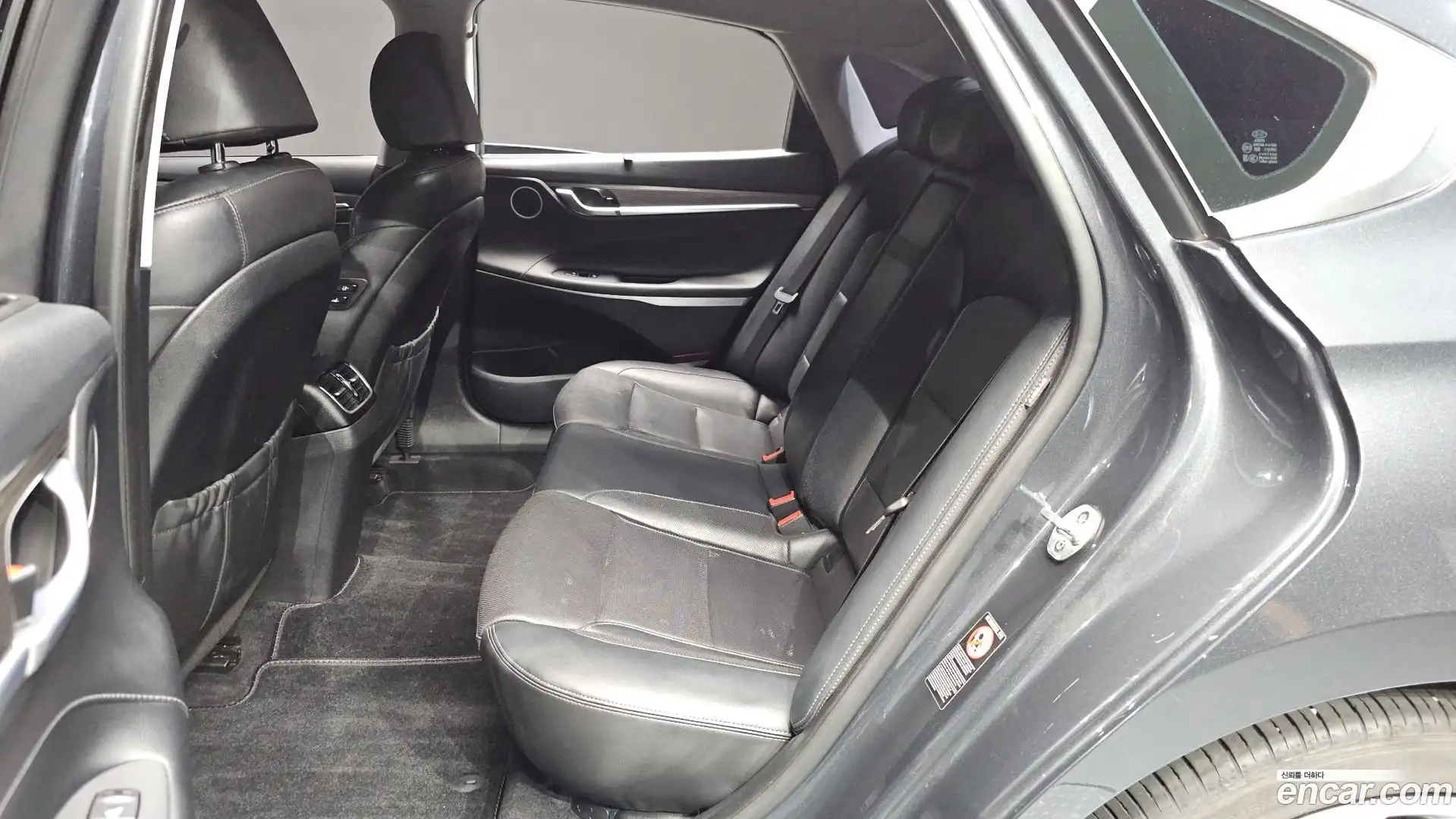 Grandeur Hyundai 2017.5-INNER-036