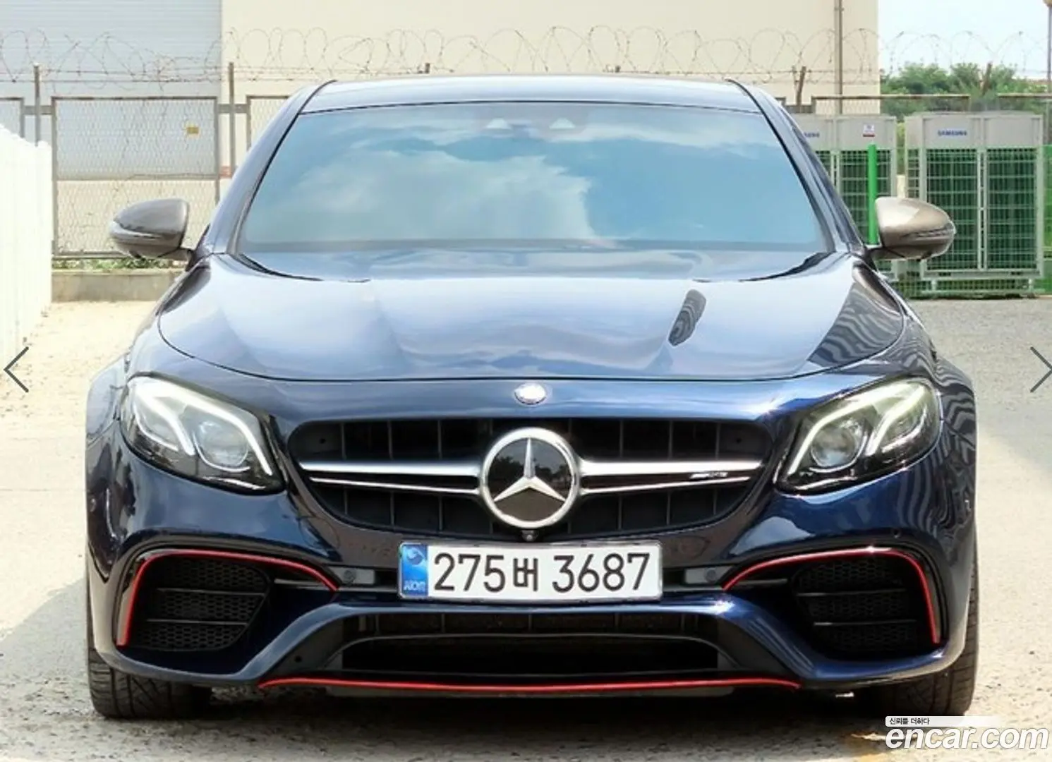 Main__Slider__Photo:E-Class Mercedes-Benz 2017.10-0