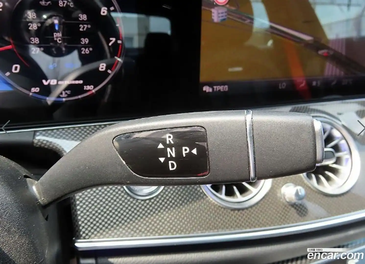 E-Class Mercedes-Benz 2017.10-OPTION-015