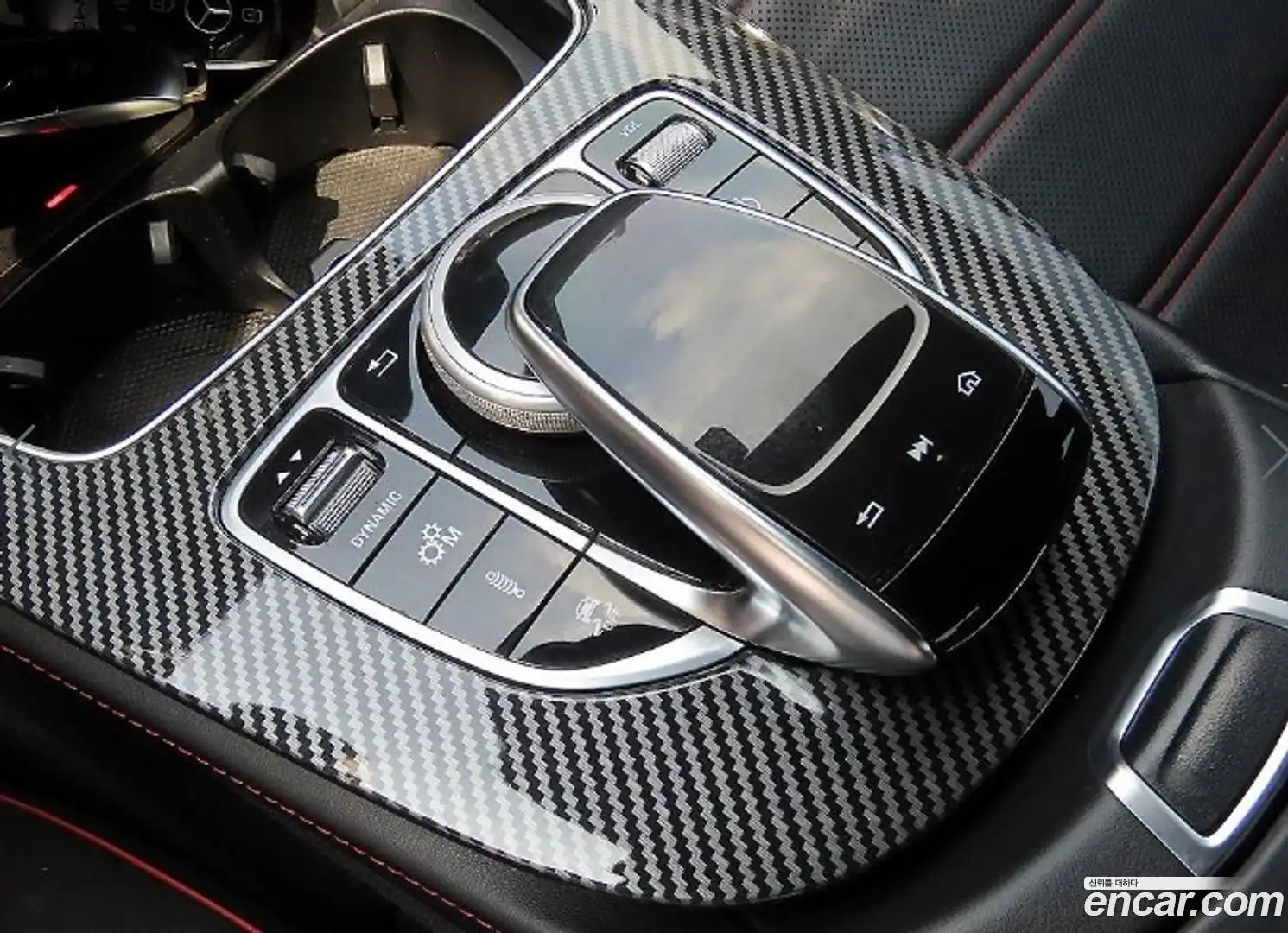 E-Class Mercedes-Benz 2017.10-OPTION-016