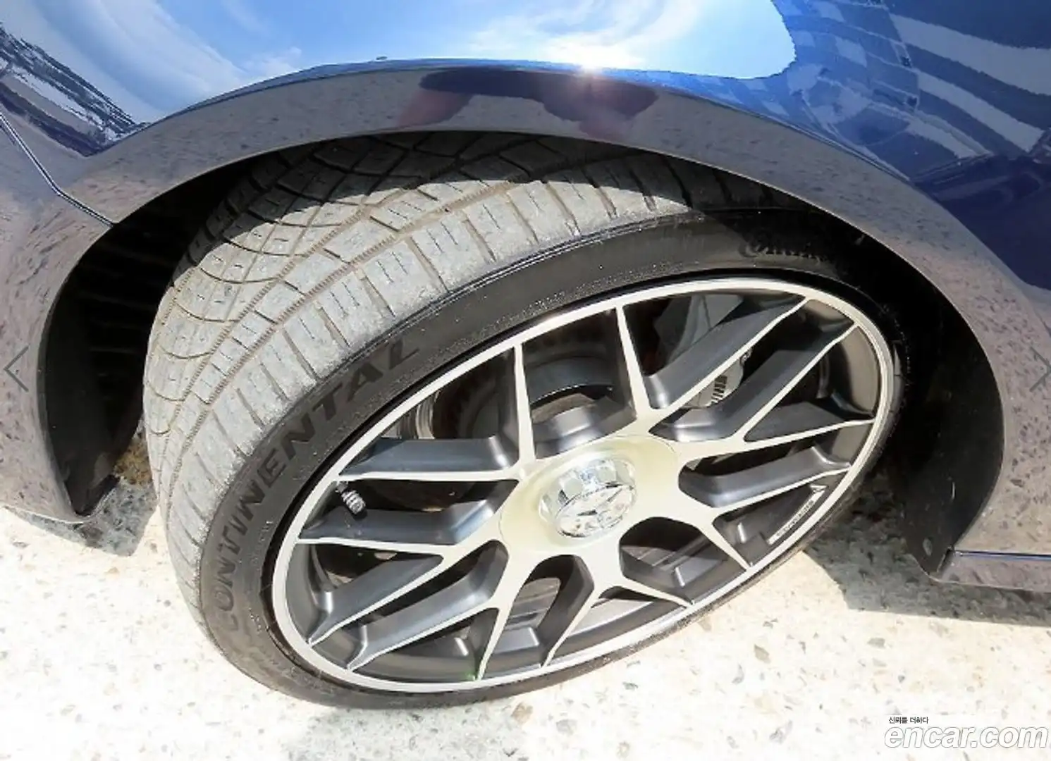 E-Class Mercedes-Benz 2017.10-OPTION-024