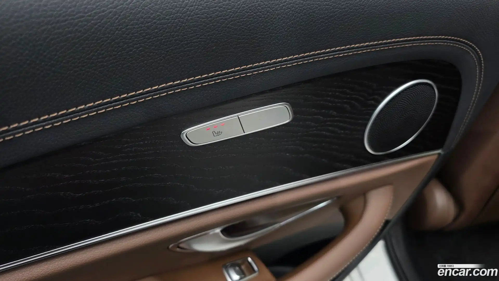 E-Class Mercedes-Benz 2023.7-OPTION-021