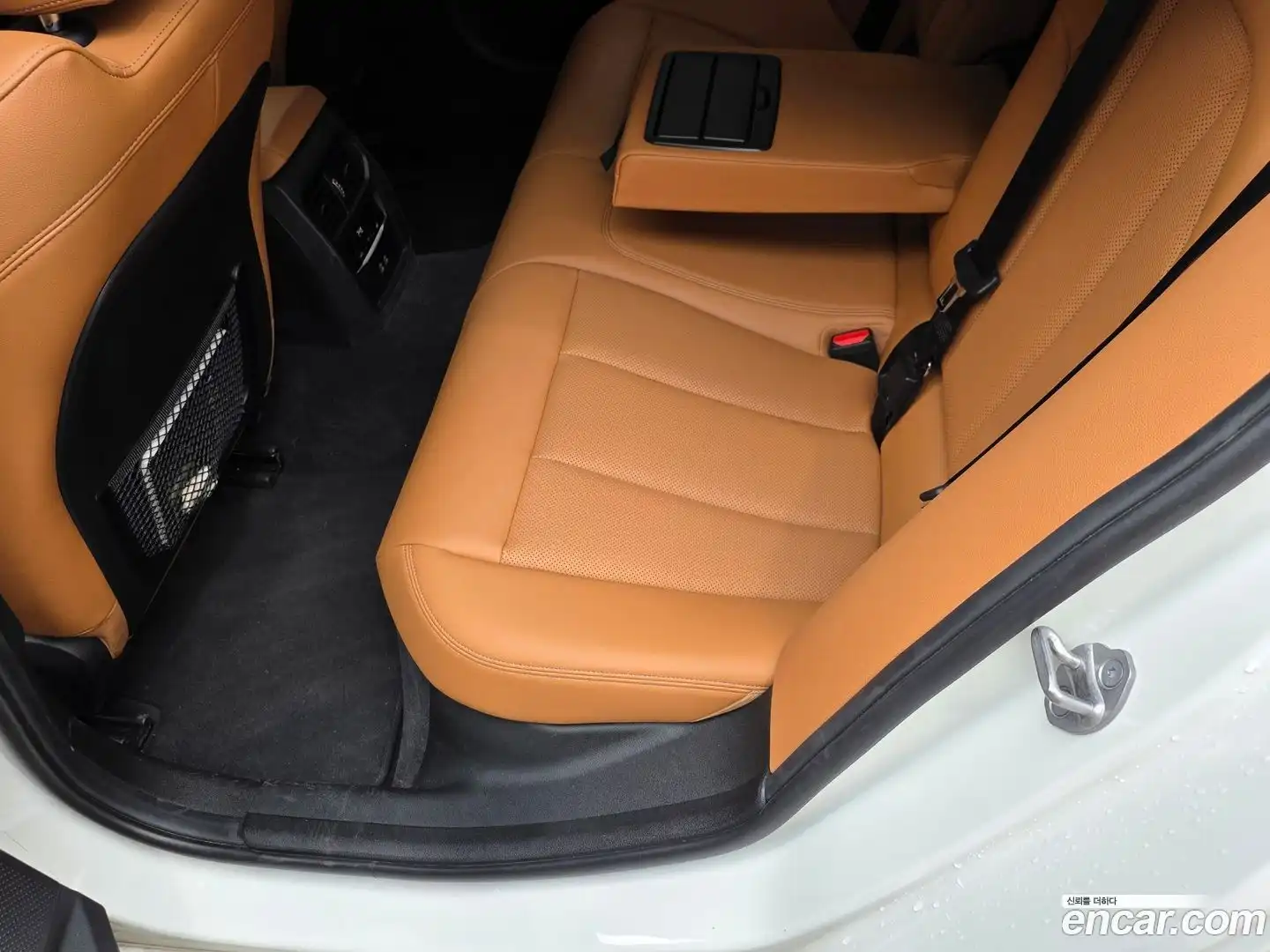 3-Series BMW 2023.6-INNER-008