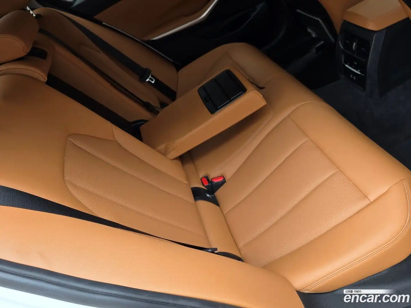 3-Series BMW 2023.6-INNER-010