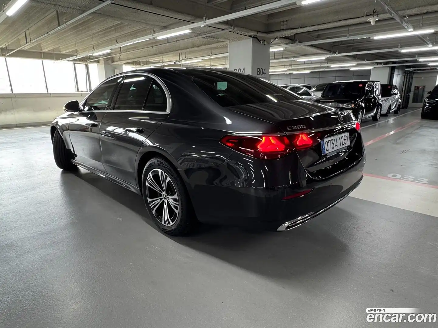 E-Class Mercedes-Benz 2025.0-OUTER-002