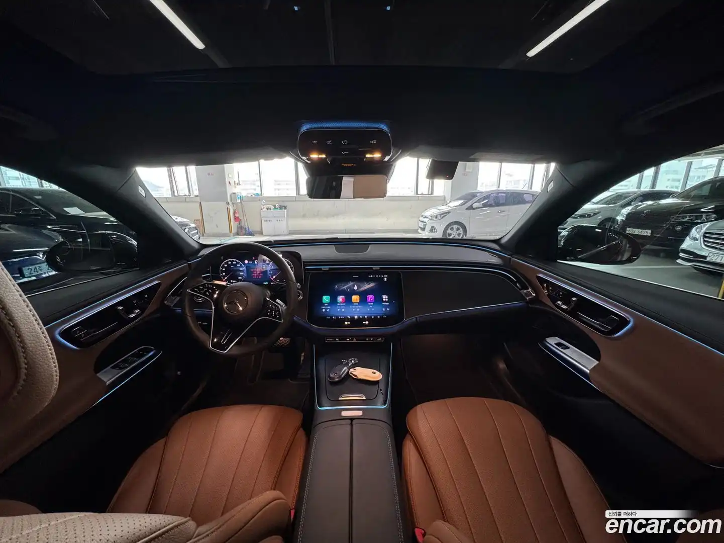 E-Class Mercedes-Benz 2025.0-INNER-007