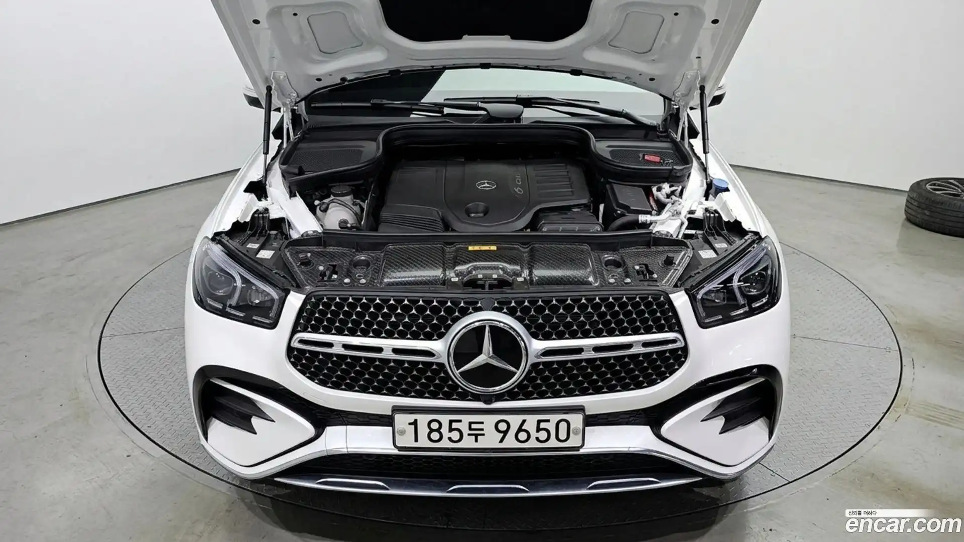 GLE-Class Mercedes-Benz 2024.5-OUTER-006