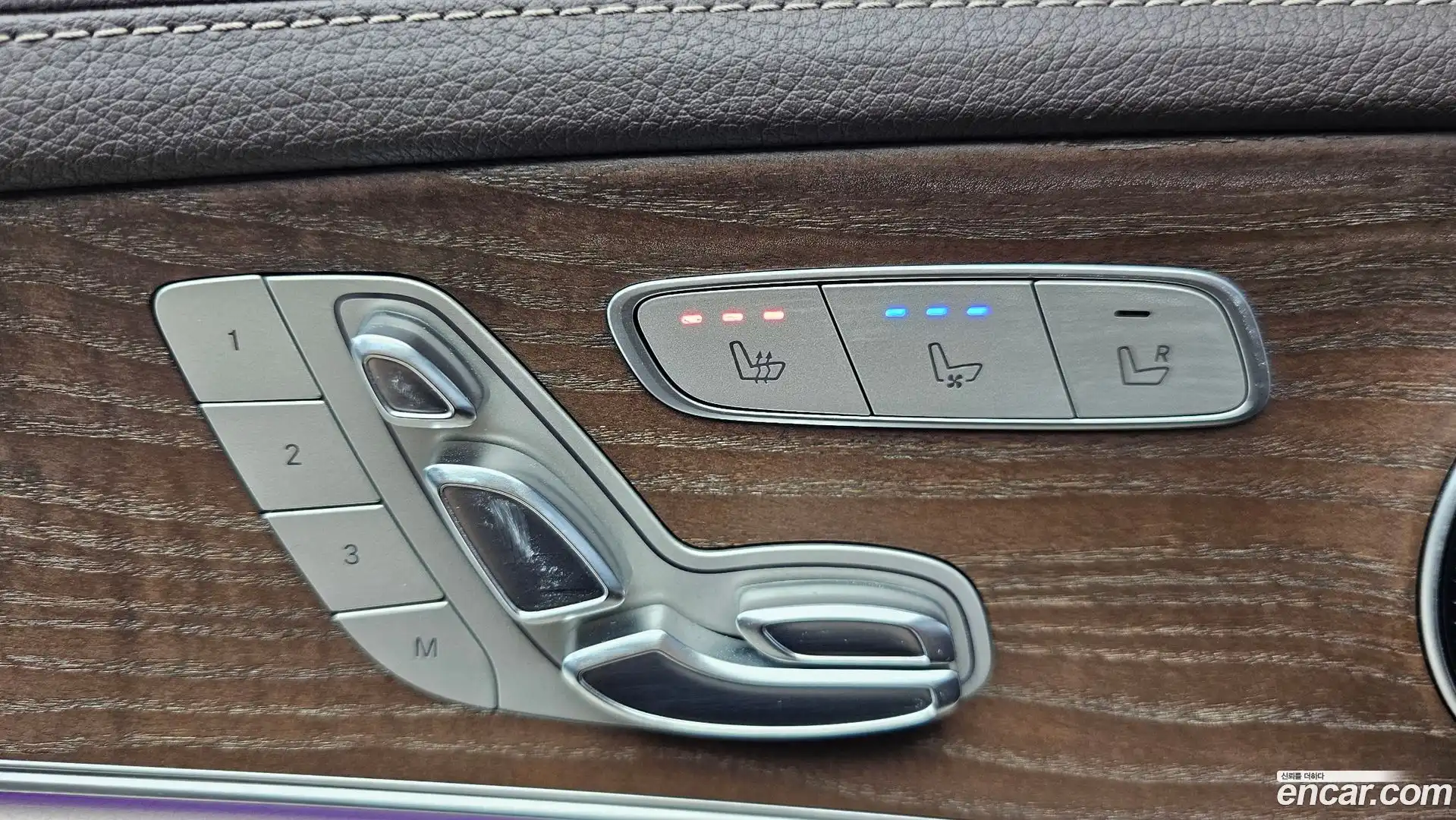 E-Class Mercedes-Benz 2016.8-OPTION-020