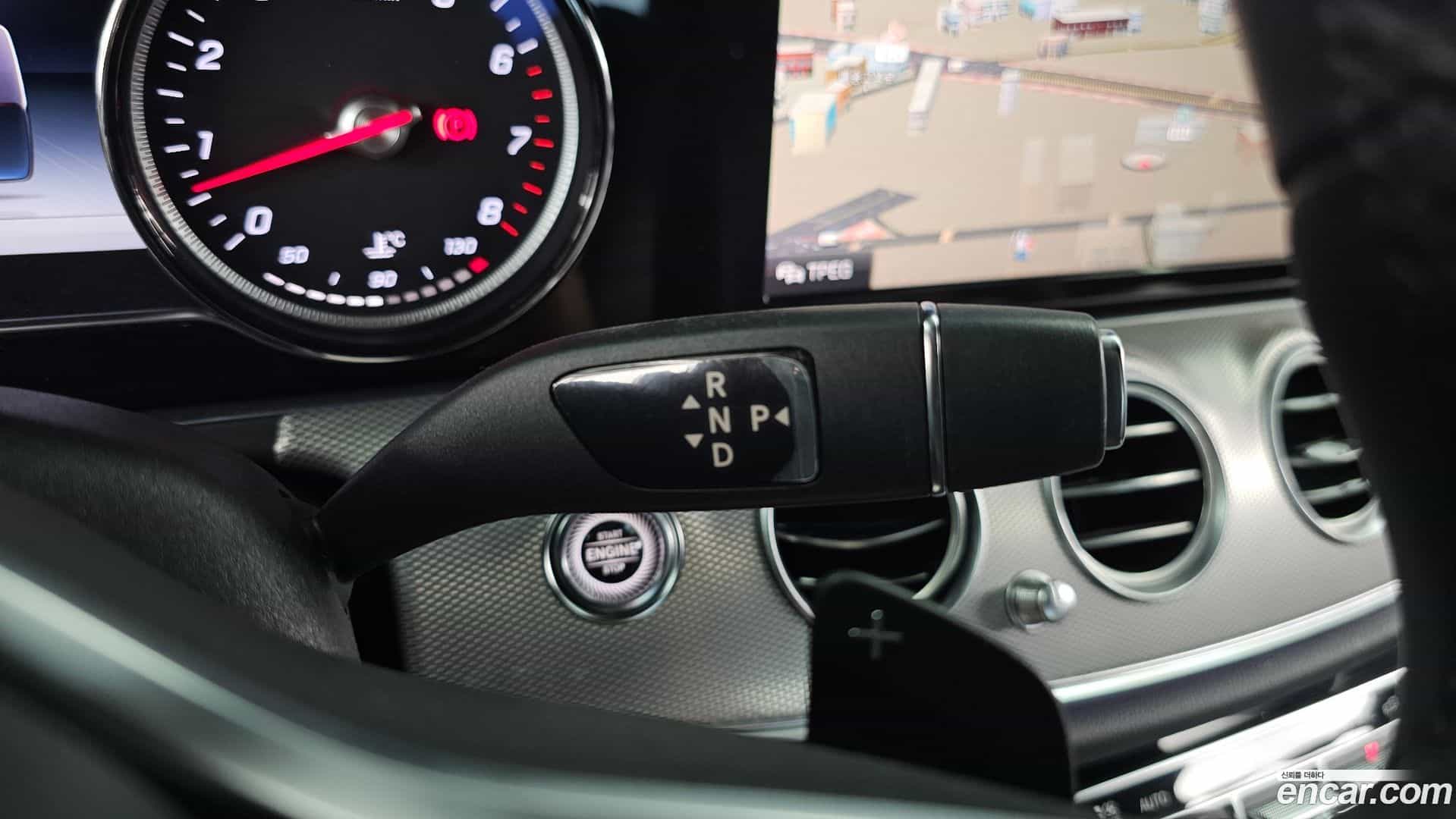 E-Class Mercedes-Benz 2019.8-INNER-009