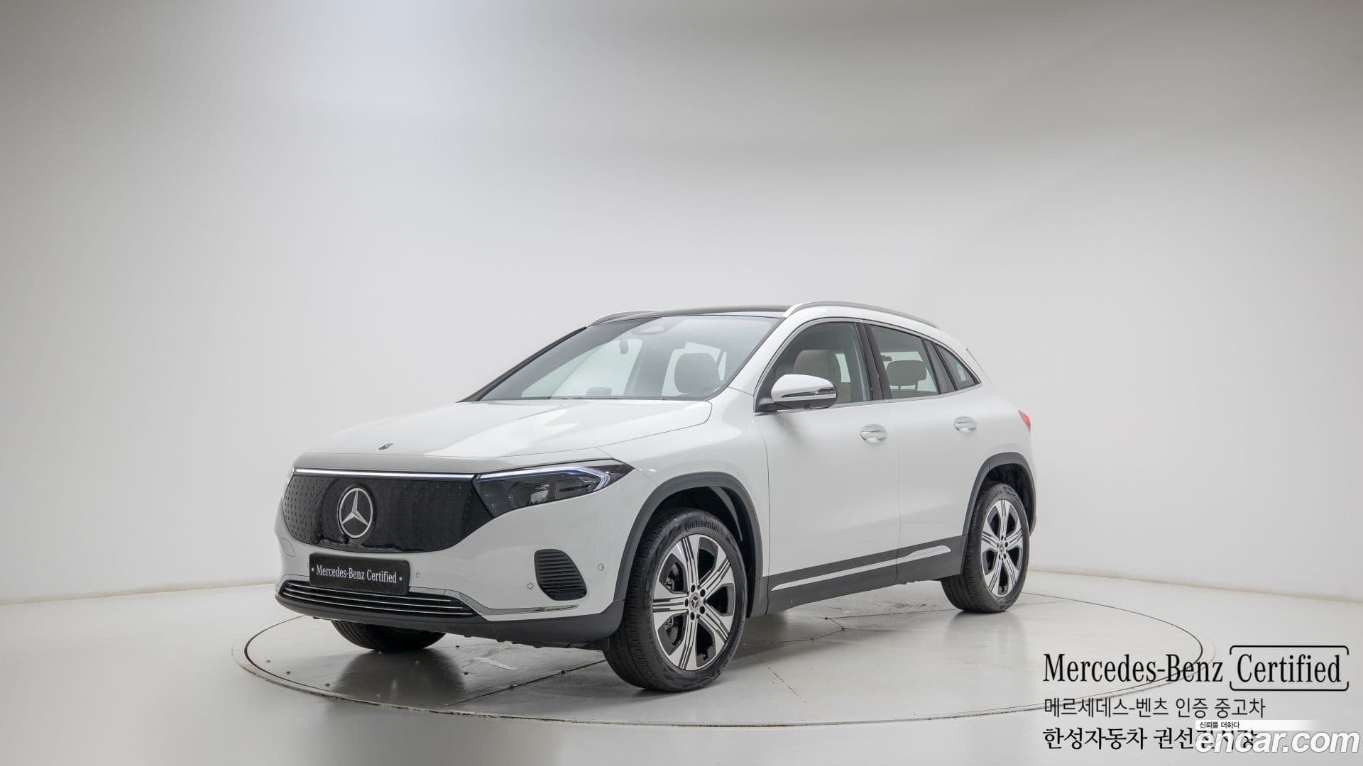Main__Slider__Photo:EQA Mercedes-Benz 2025.8-0
