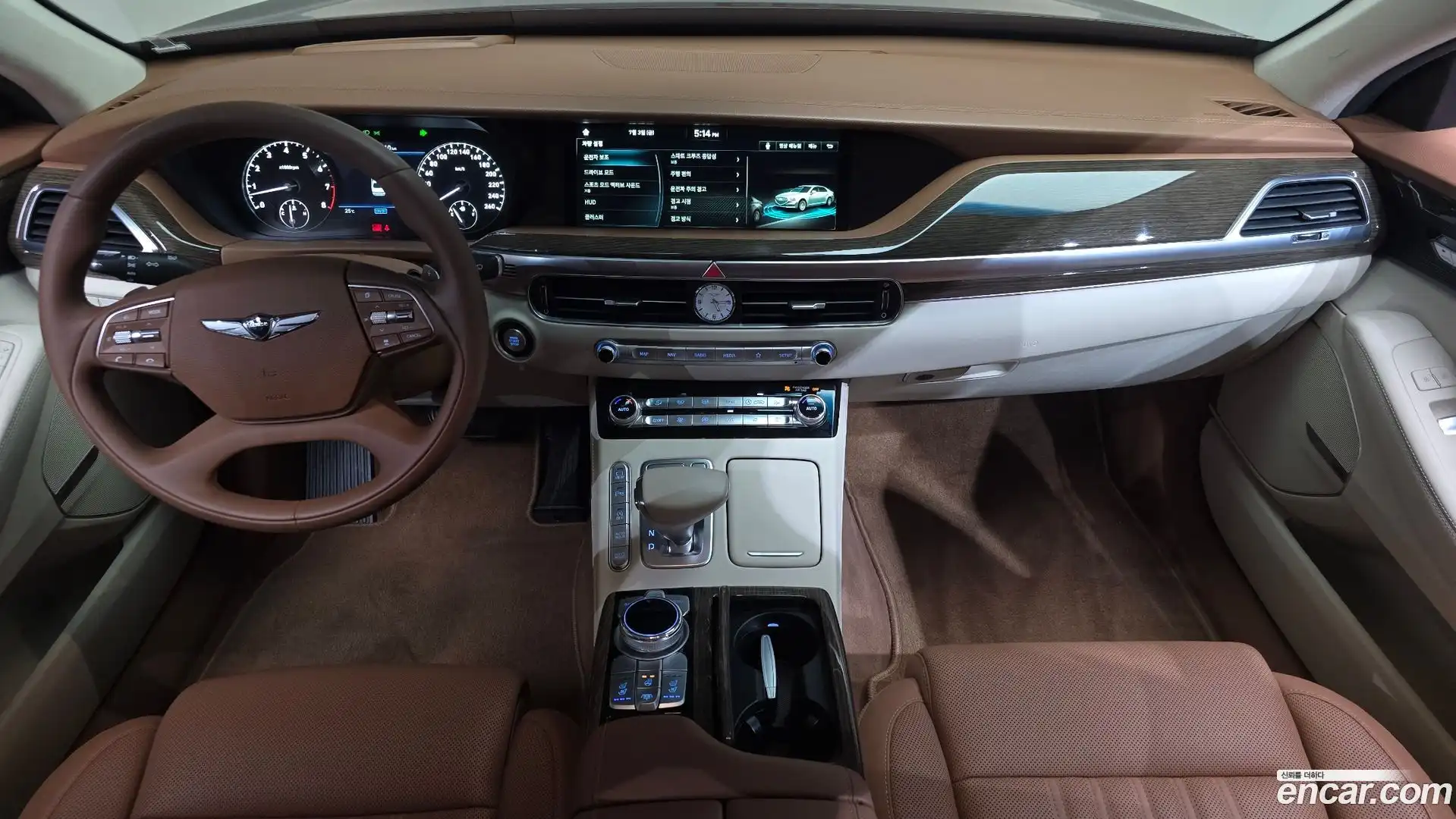 G90 Genesis 2019.1-INNER-007