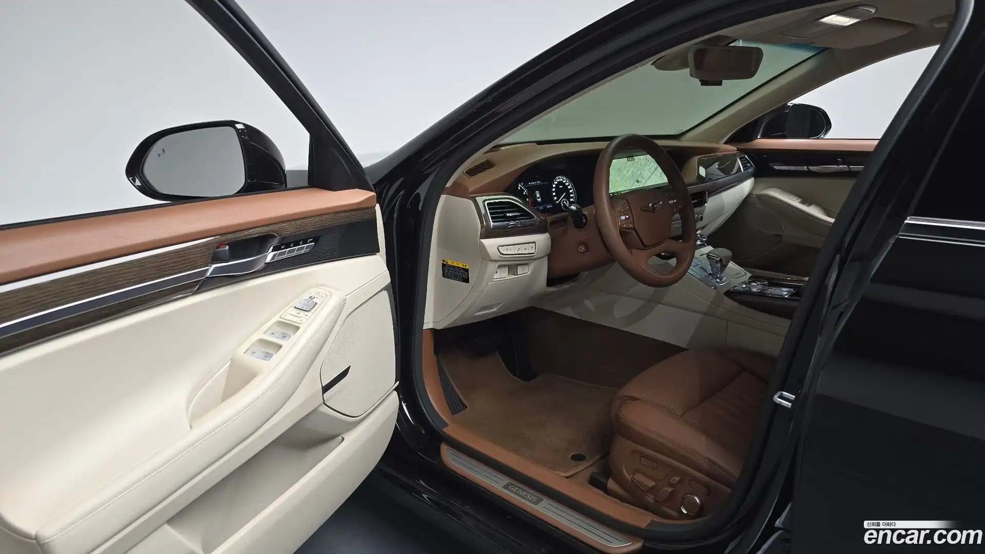 G90 Genesis 2019.1-INNER-010