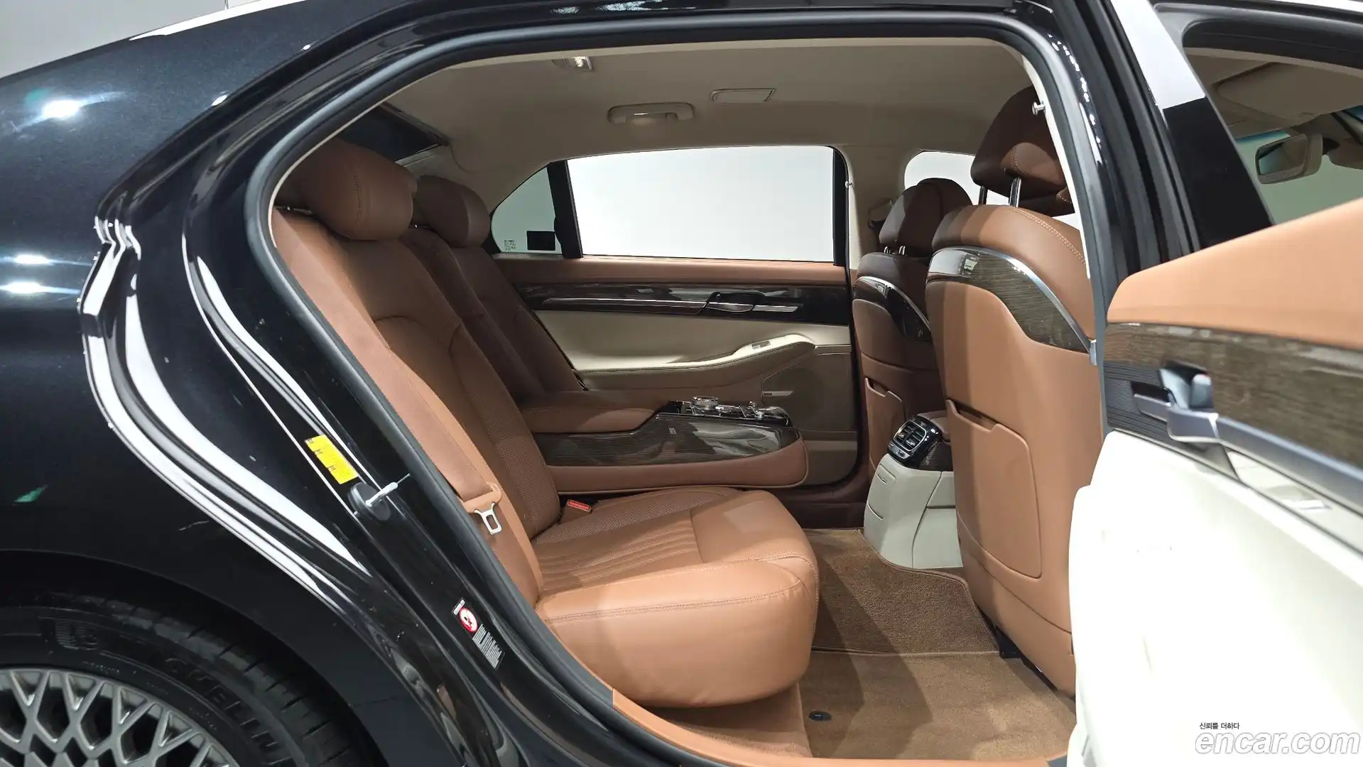 G90 Genesis 2019.1-OPTION-016