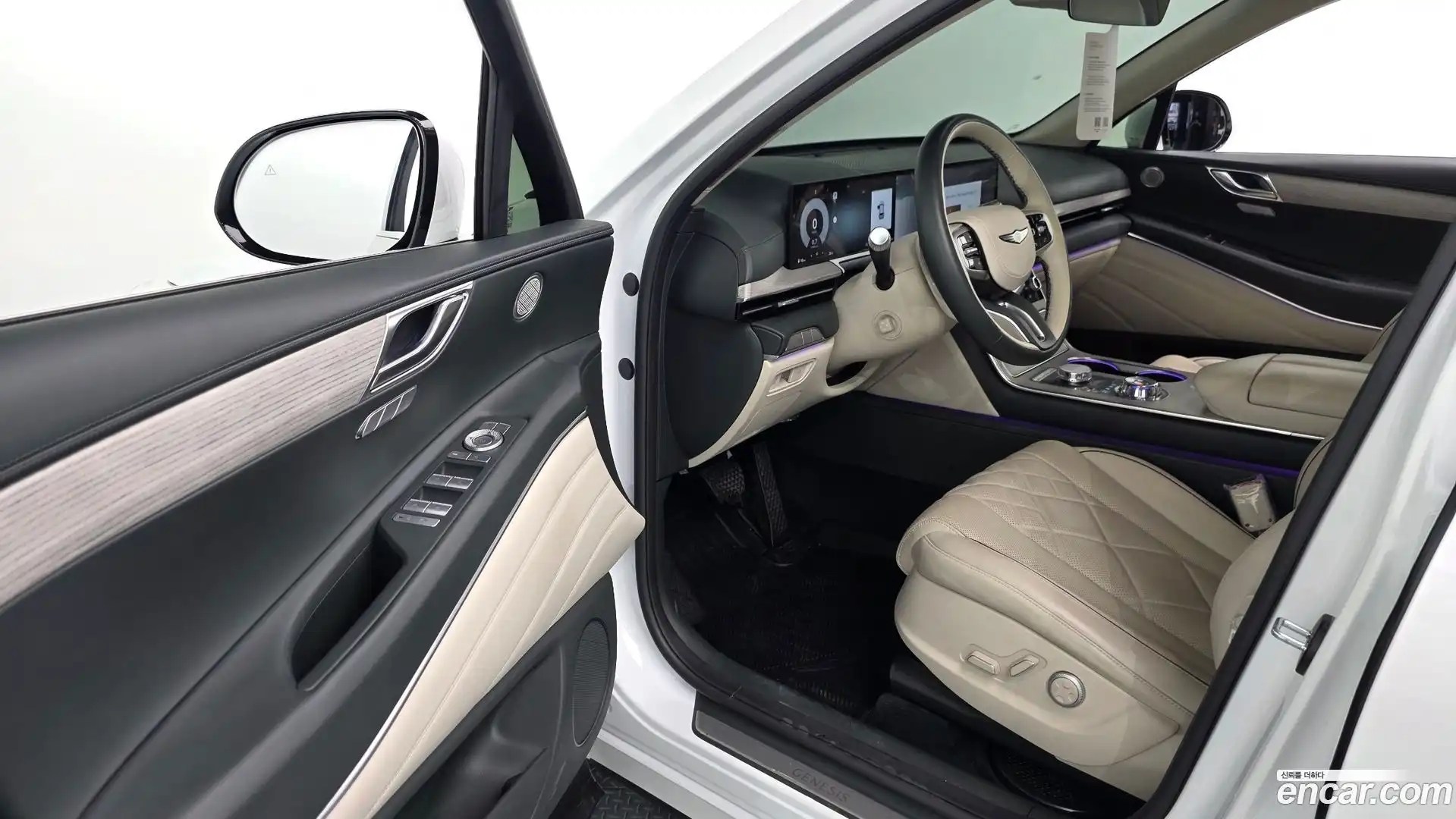 GV80 Genesis 2023.11-INNER-010