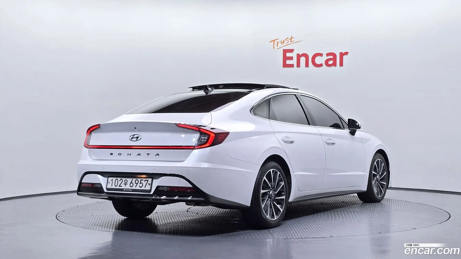 Main__Slider__Photo:Sonata Hyundai 2019.8-1