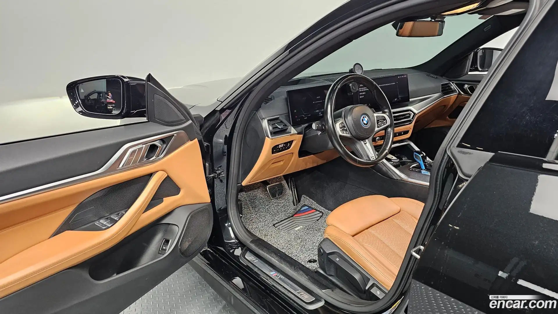 i4 BMW 2022.3-INNER-010