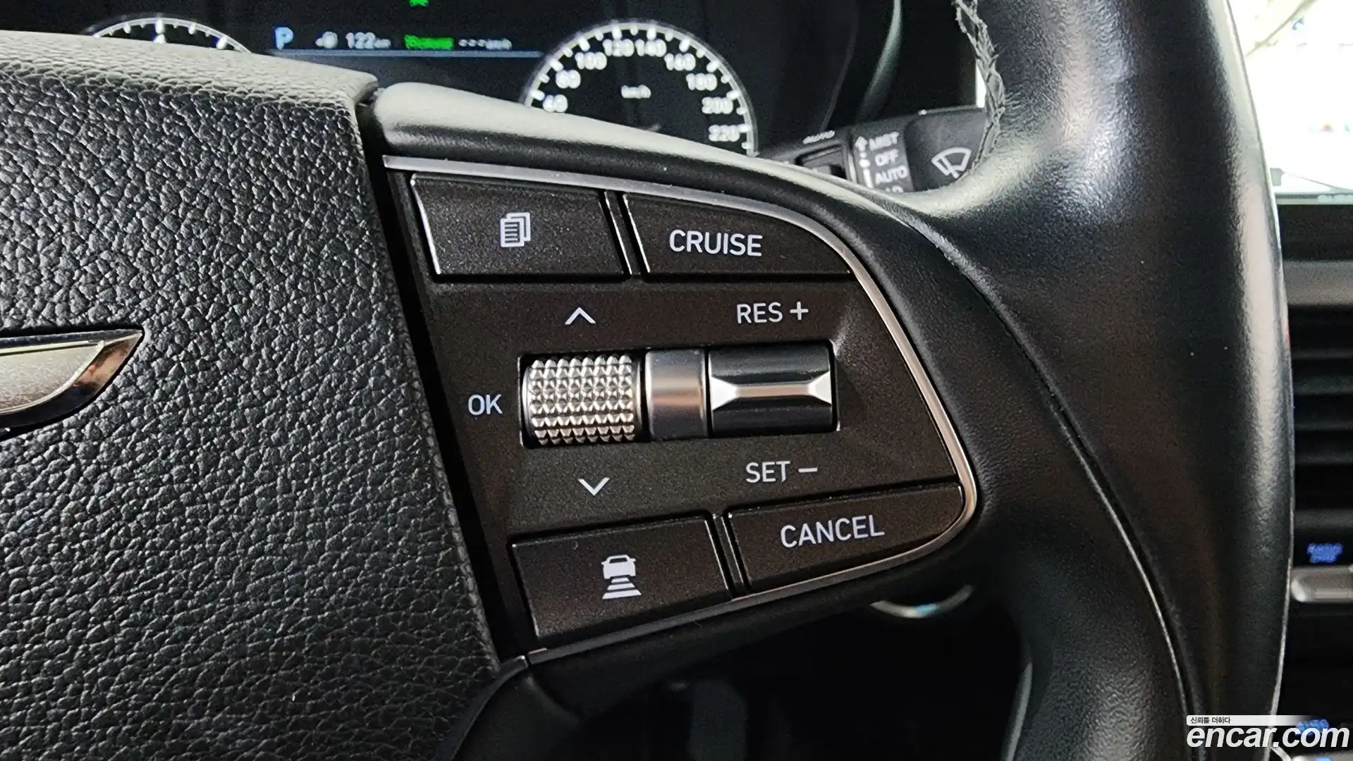 EQ900 Genesis 2016.6-OPTION-022
