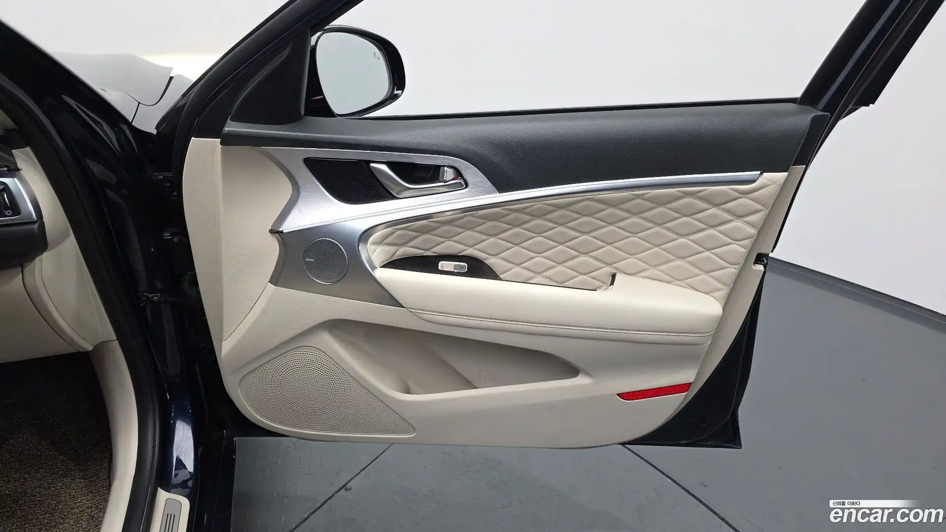 G70 Genesis 2018.9-INNER-035