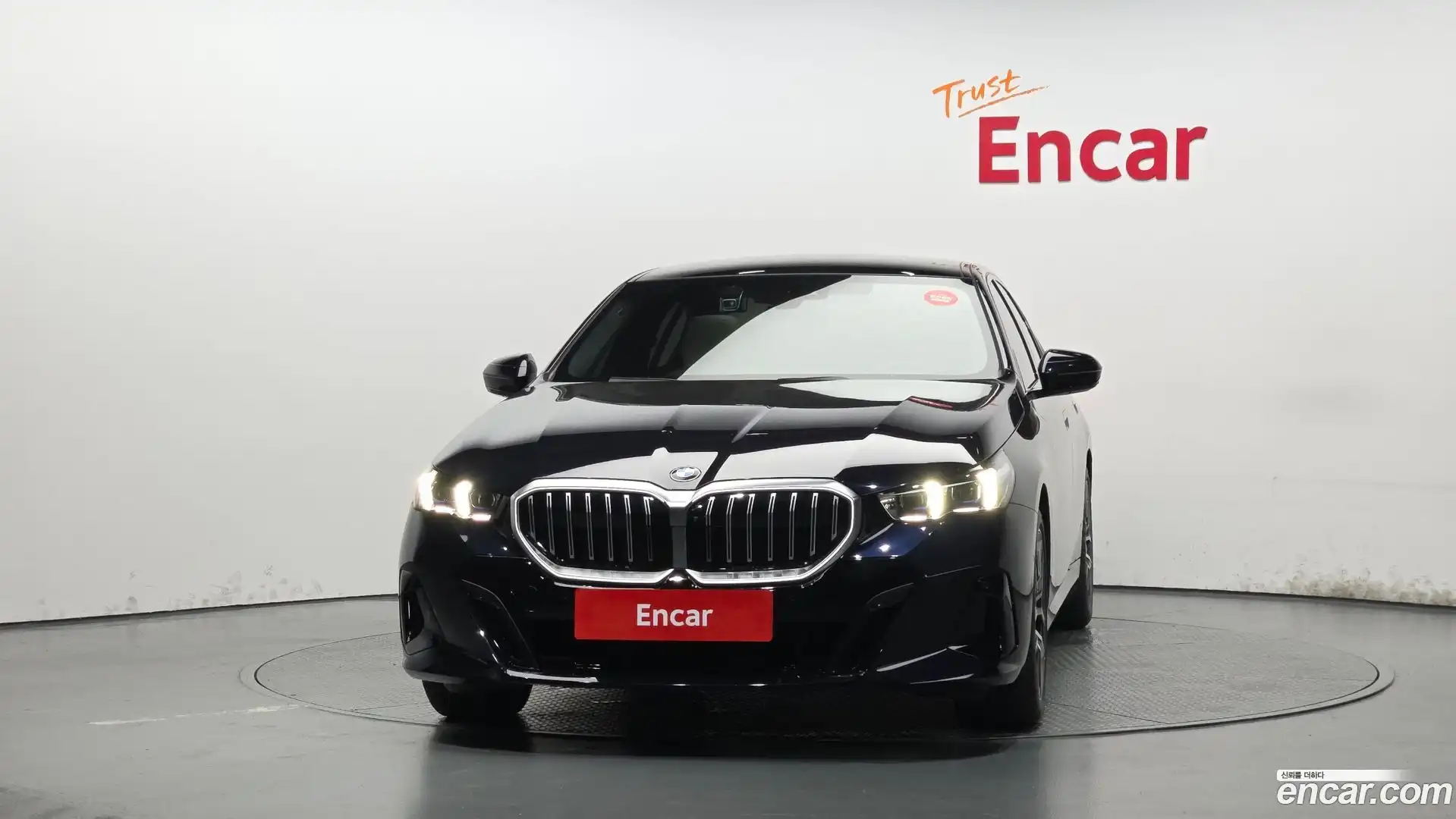 5-Series BMW 2026.0-OUTER-003