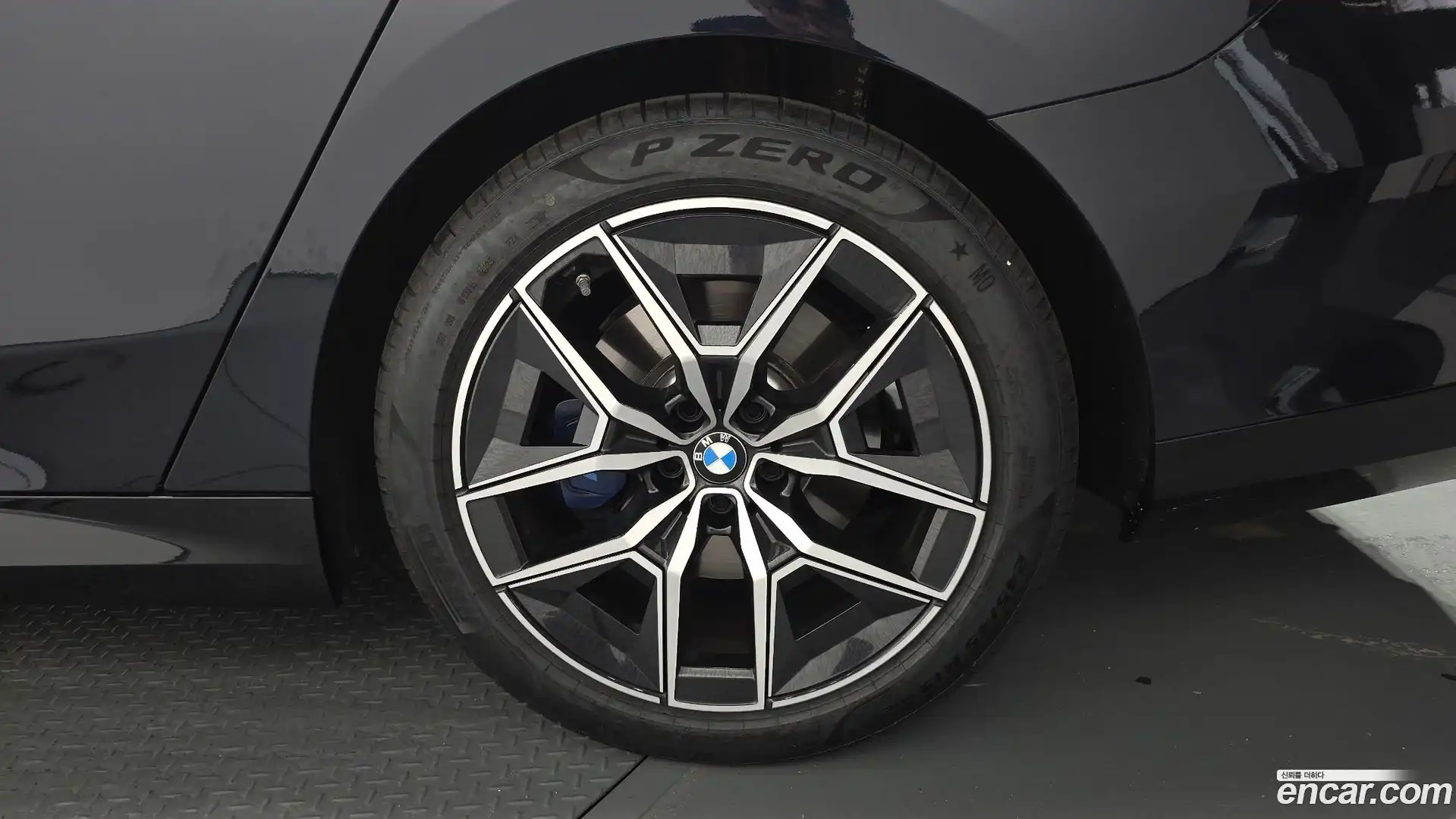 5-Series BMW 2026.0-OUTER-031