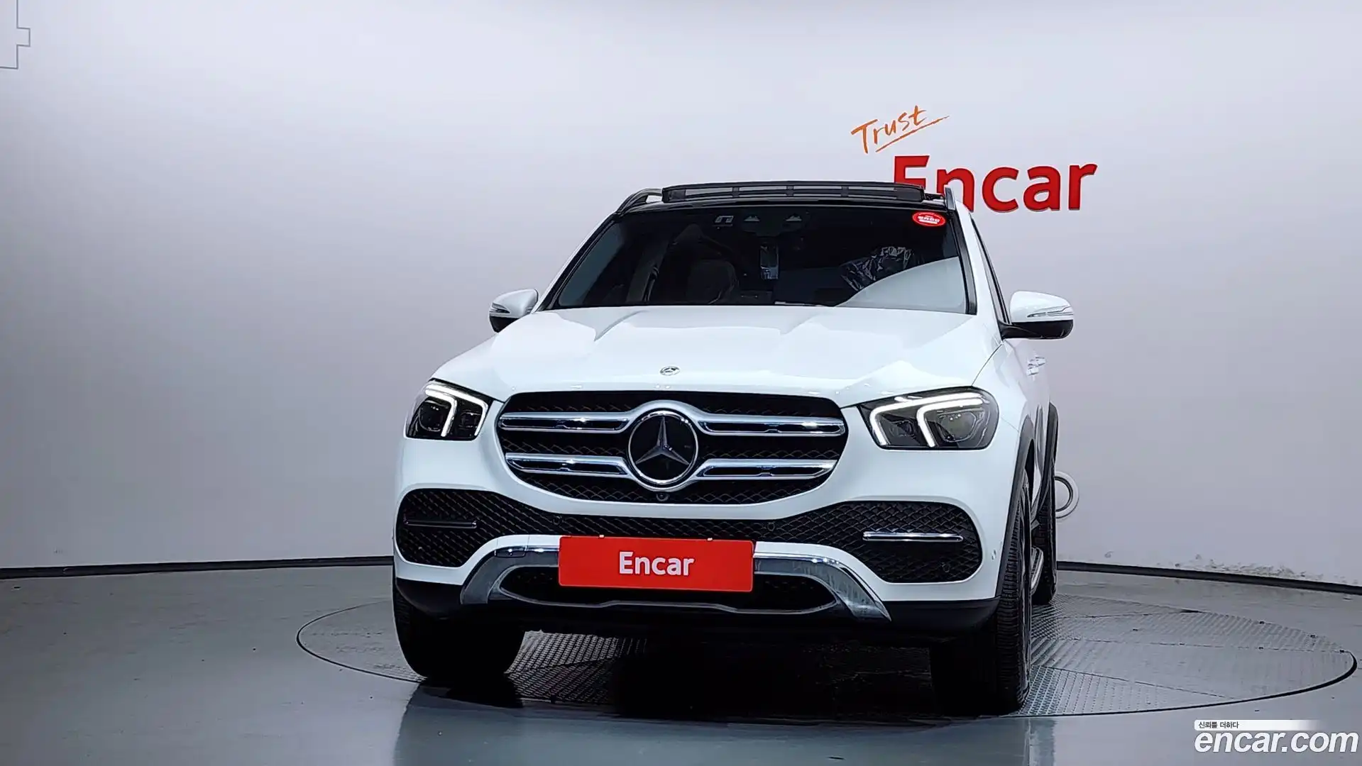 GLE-Class Mercedes-Benz 2023.6-OUTER-003