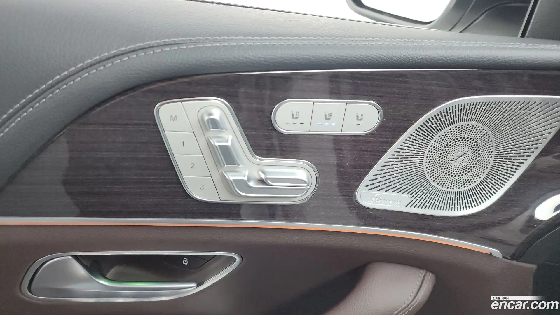 GLE-Class Mercedes-Benz 2023.6-OPTION-043