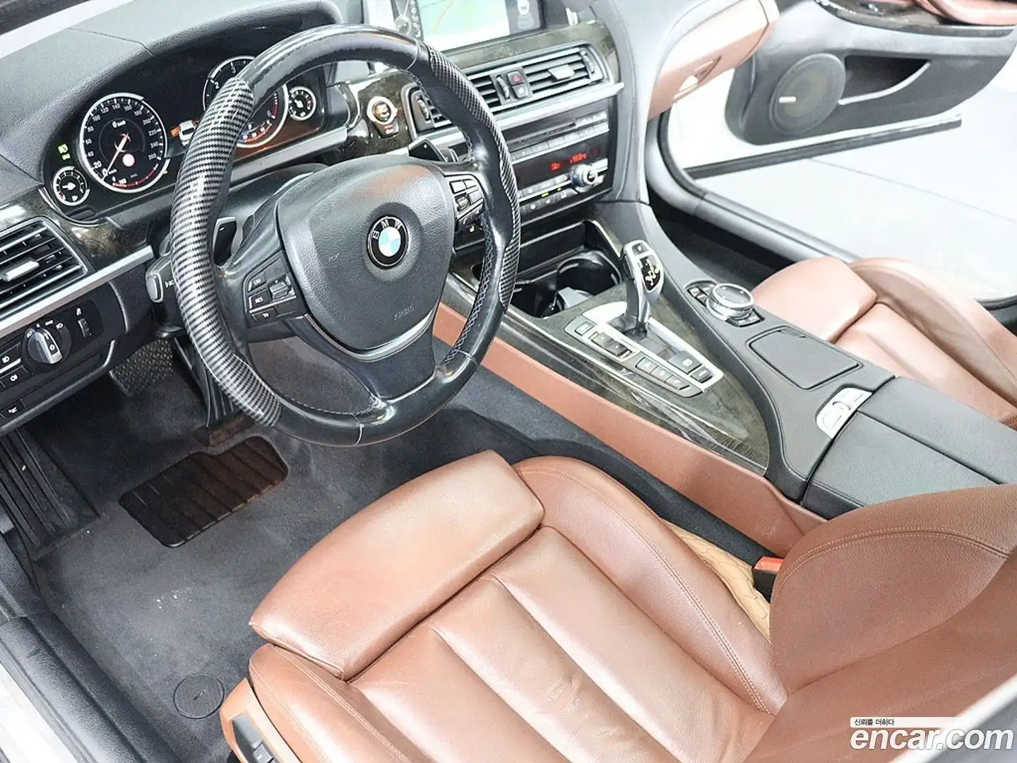 6-Series BMW 2015.0-INNER-007