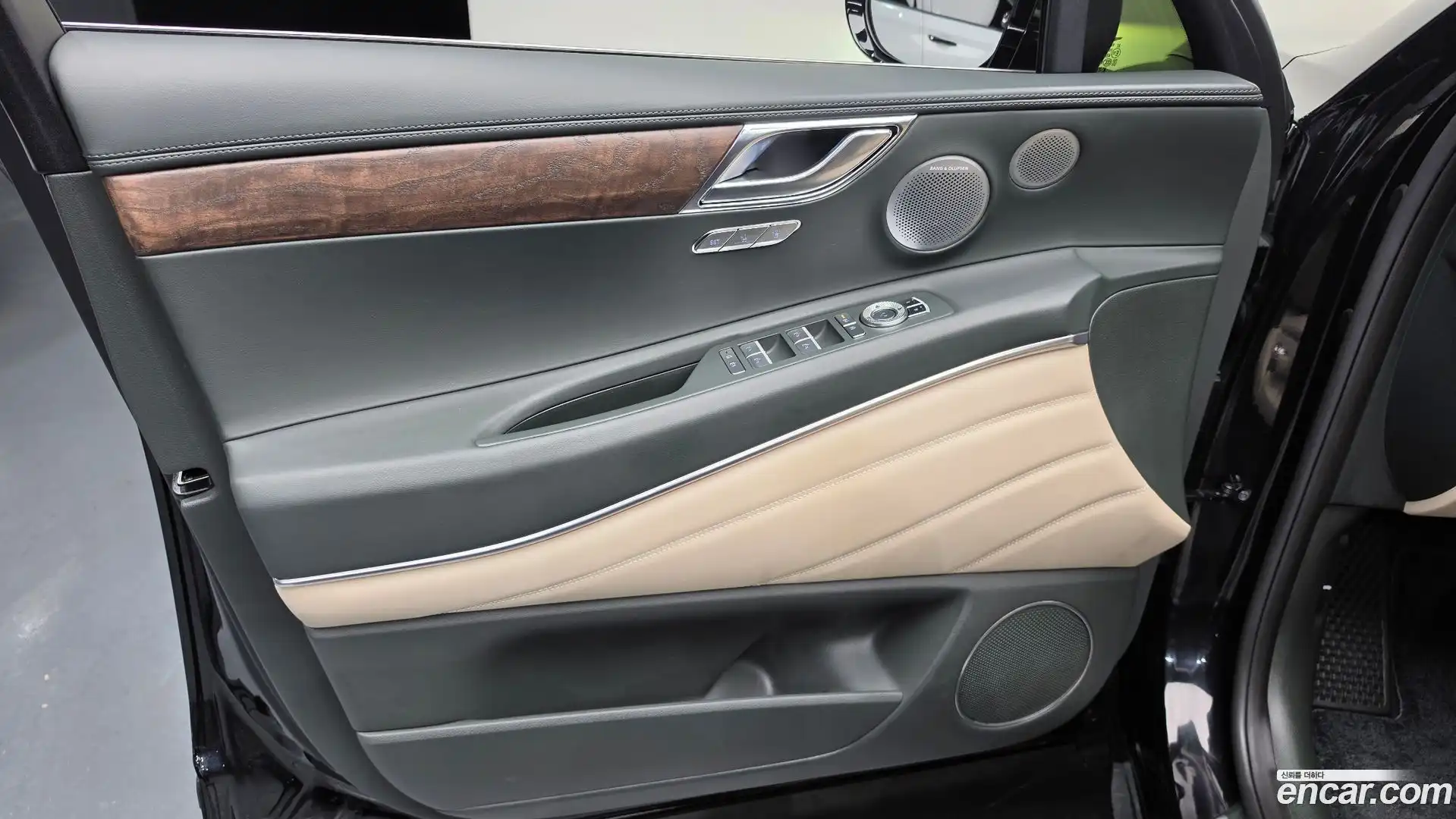 GV80 Genesis 2024.4-INNER-034