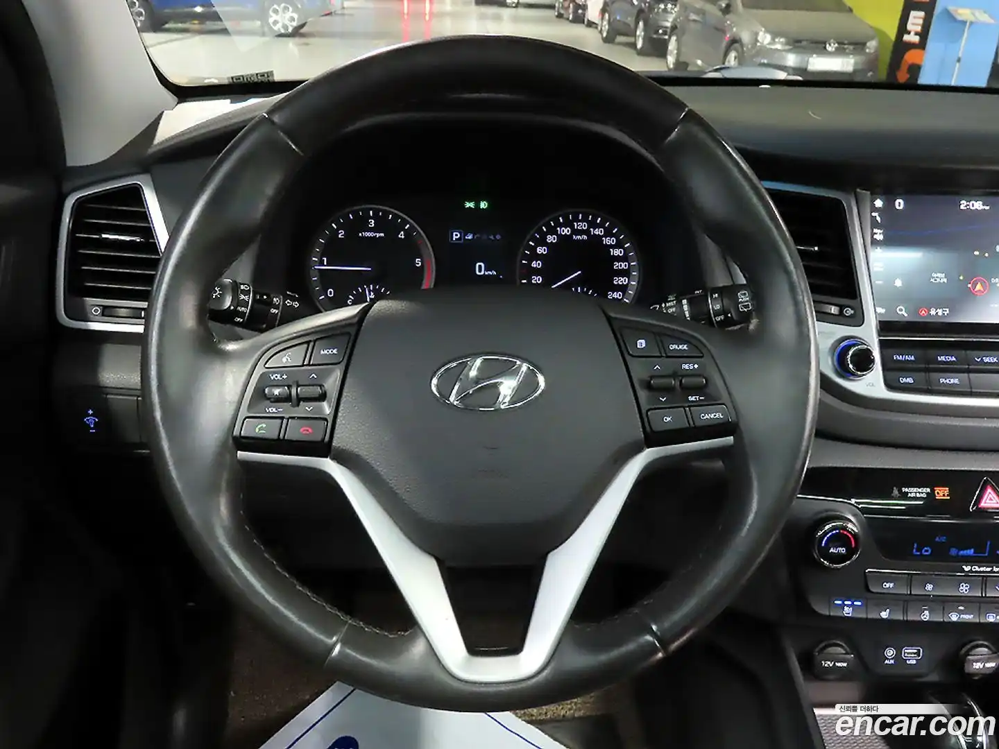 Tucson Hyundai 2017.0-OPTION-015
